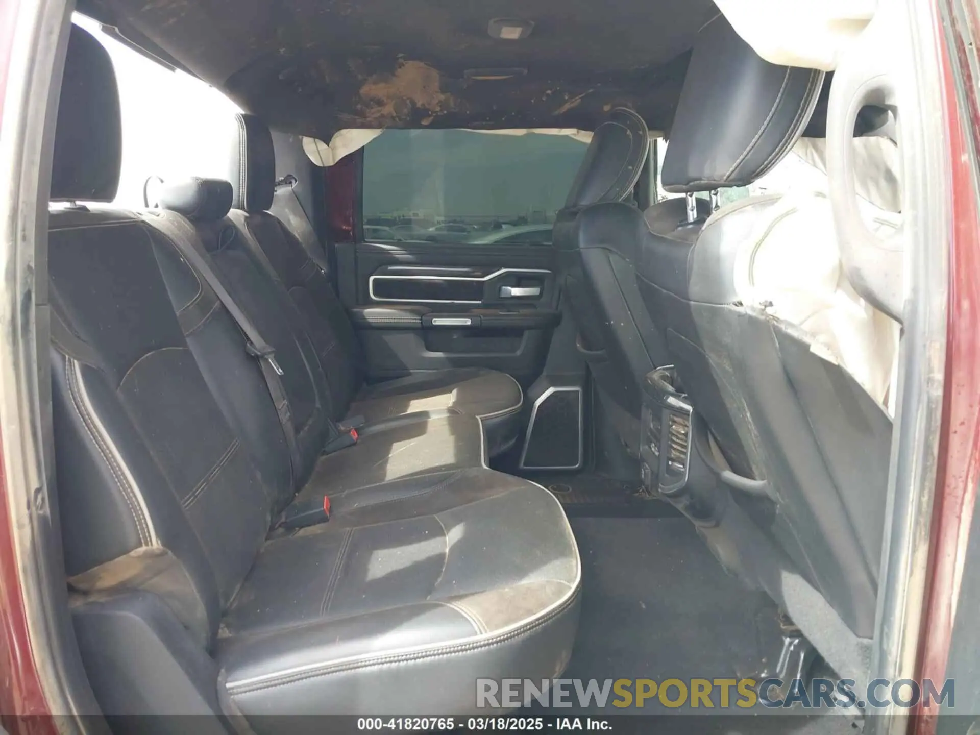 8 Photograph of a damaged car 3C6UR5FL1KG615300 RAM 2500 2019