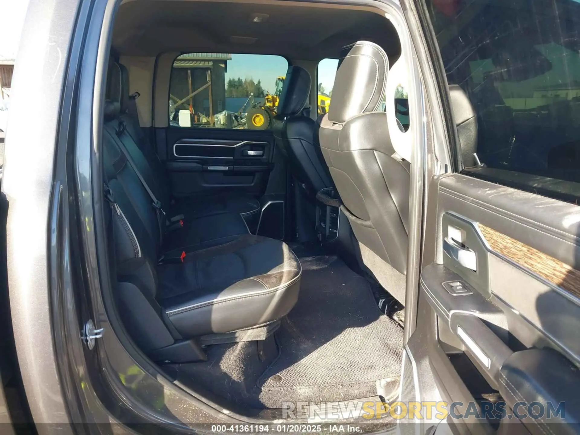8 Photograph of a damaged car 3C6UR5FL5KG546188 RAM 2500 2019
