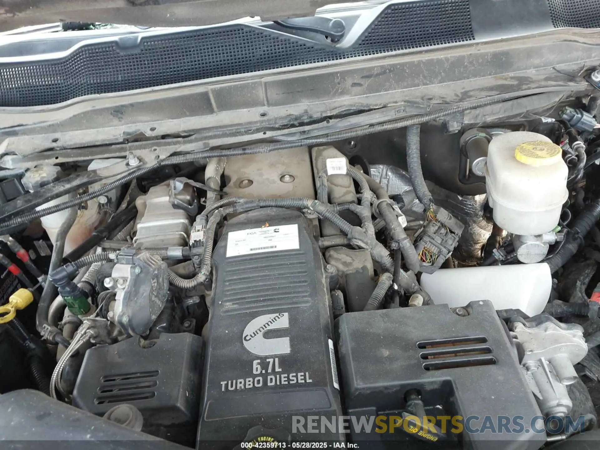 10 Photograph of a damaged car 3C6UR5FL8KG701641 RAM 2500 2019