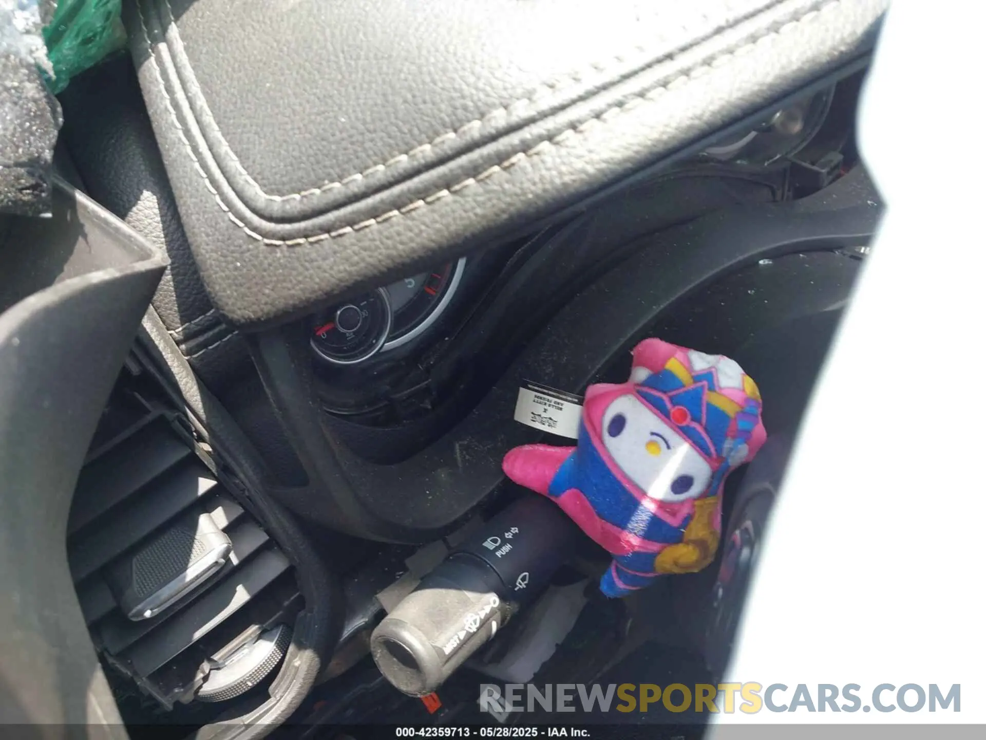 14 Photograph of a damaged car 3C6UR5FL8KG701641 RAM 2500 2019