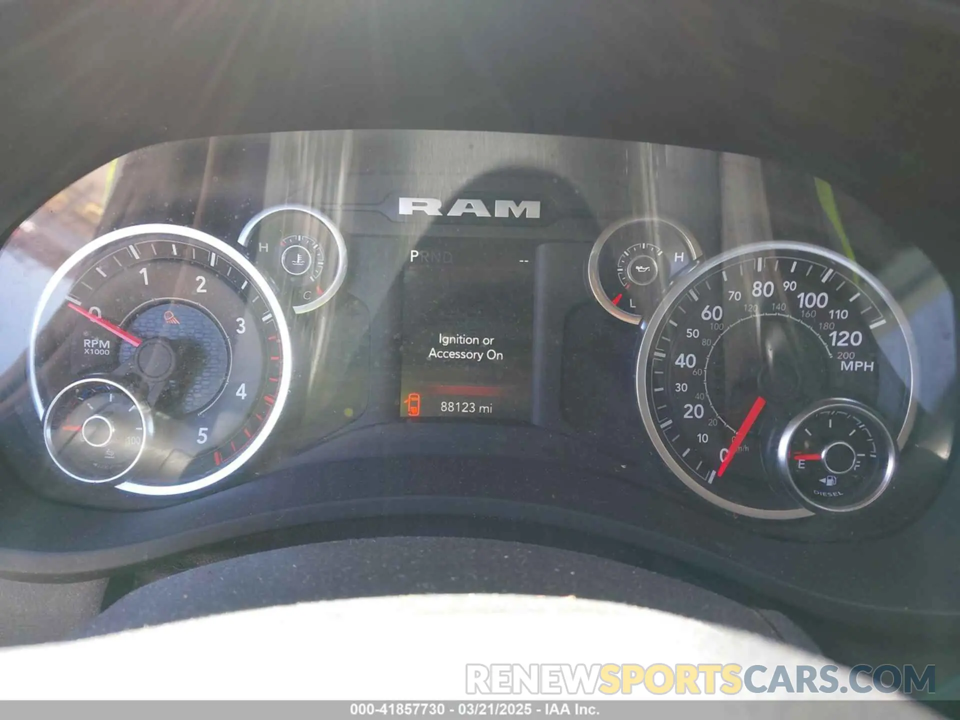 7 Photograph of a damaged car 3C6UR5JL1KG601176 RAM 2500 2019