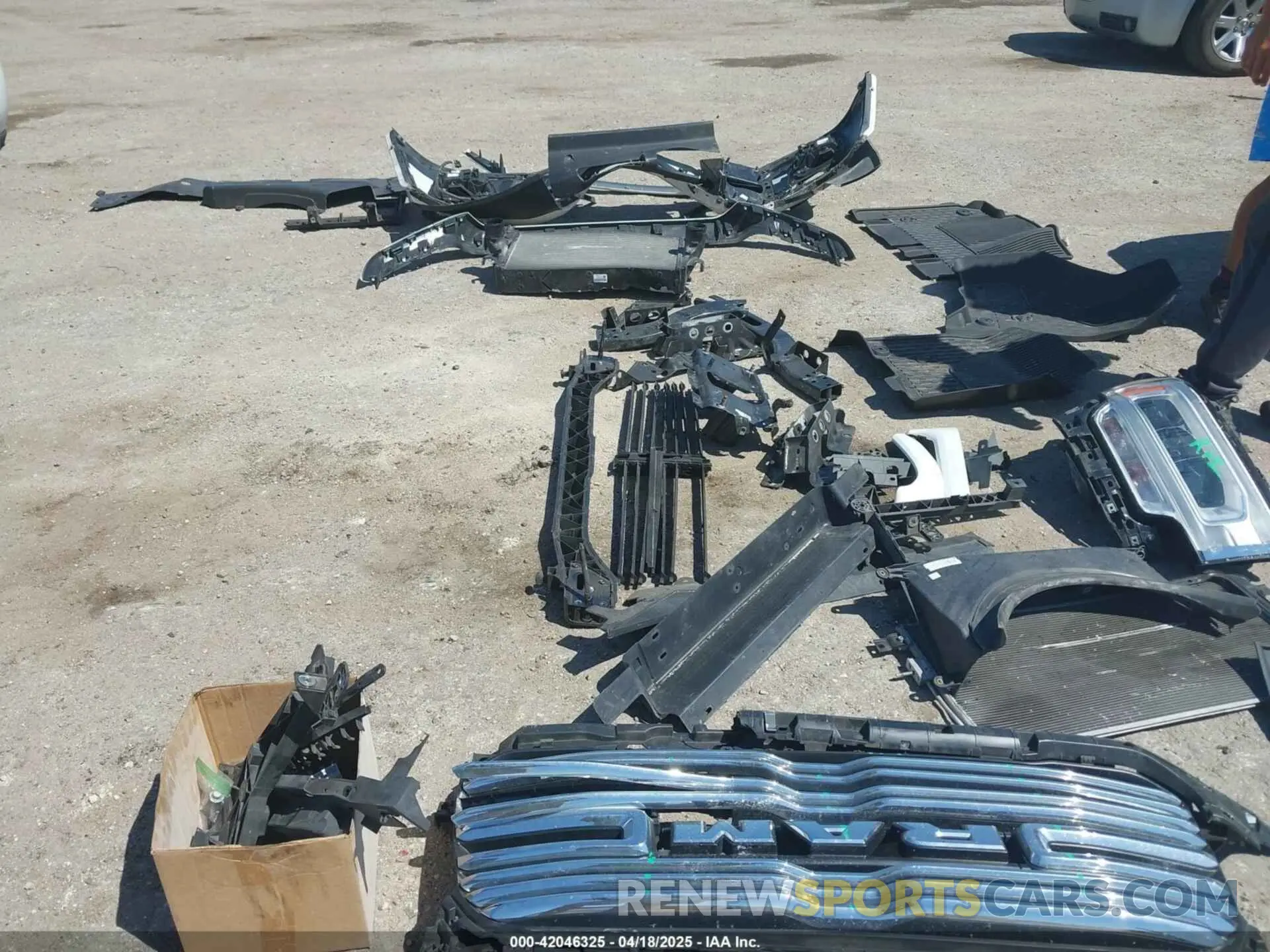 12 Photograph of a damaged car 3C6UR5NL2KG718789 RAM 2500 2019
