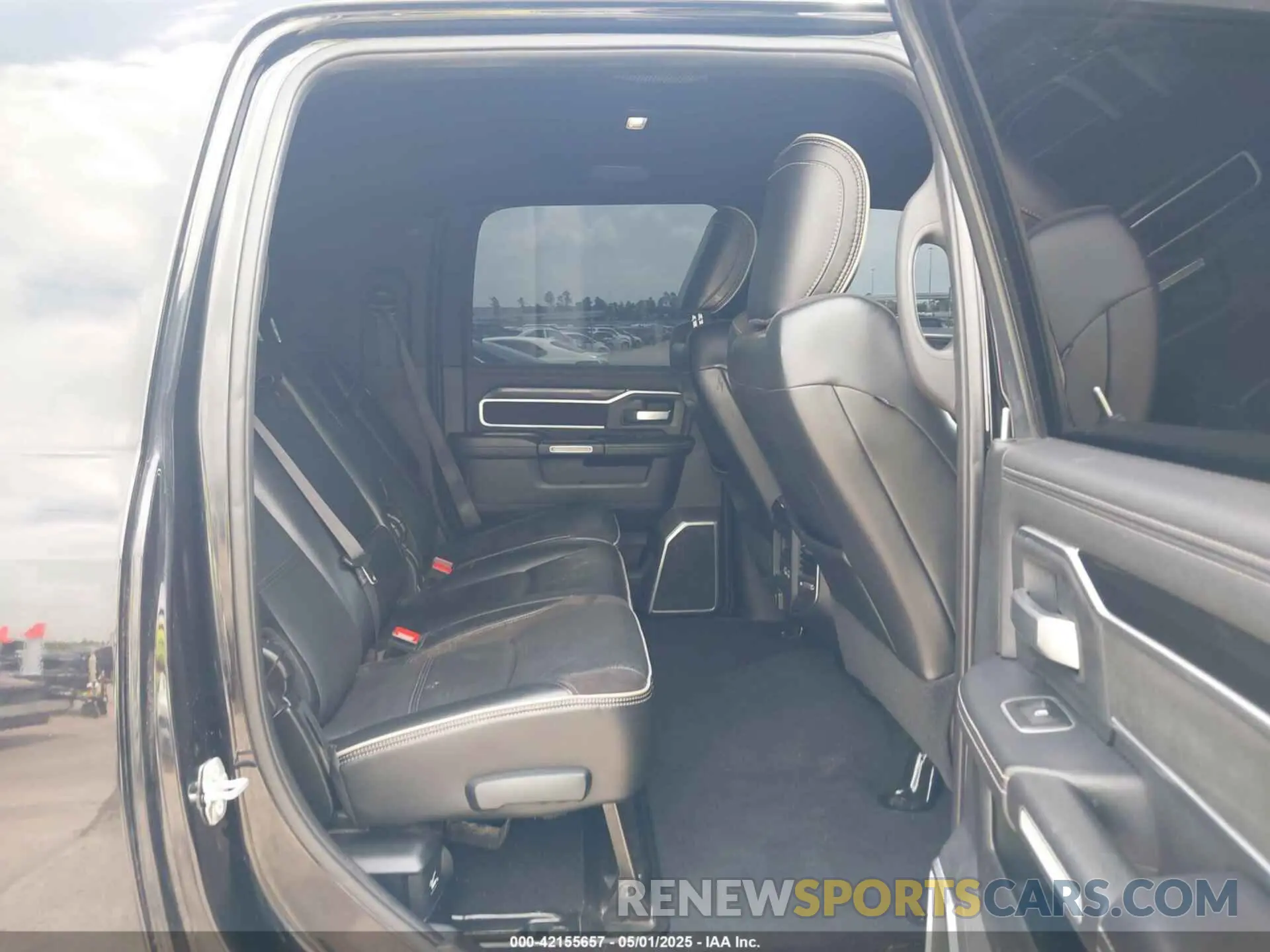 8 Photograph of a damaged car 3C6UR5NL7KG530348 RAM 2500 2019