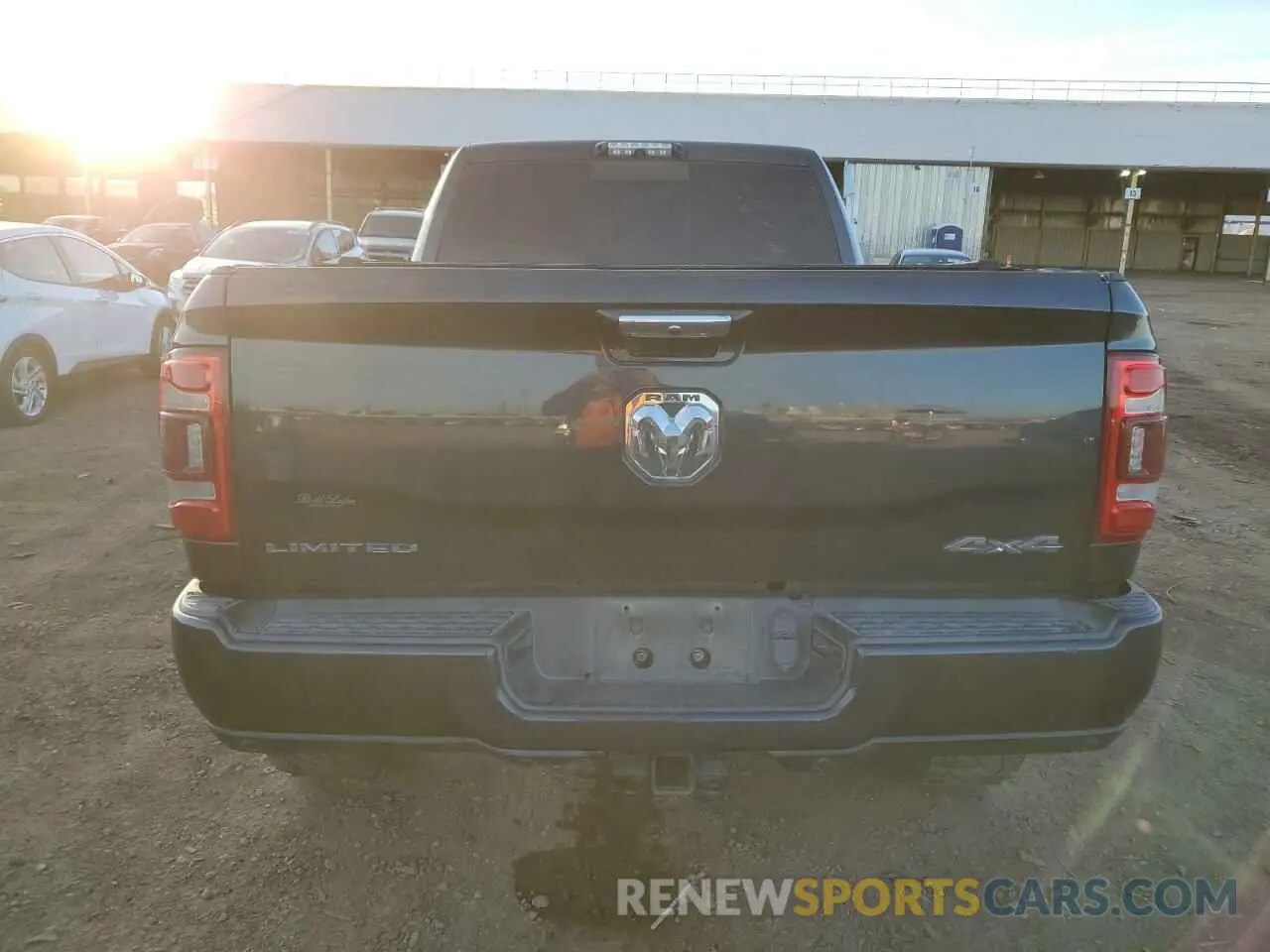6 Photograph of a damaged car 3C6UR5TL0KG534647 RAM 2500 2019