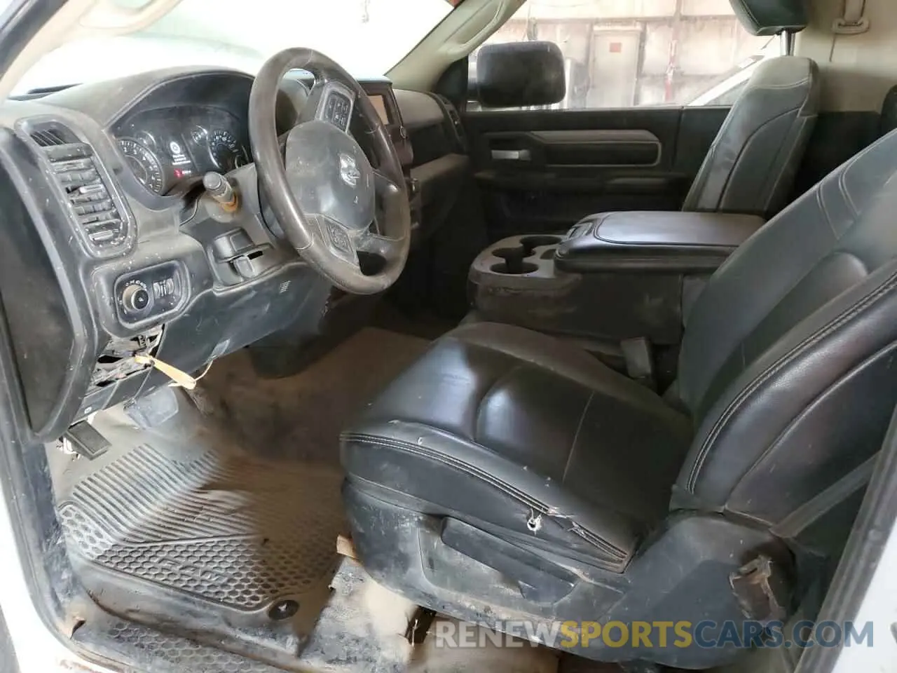 7 Photograph of a damaged car 3C7WR4AJ6KG586235 RAM 2500 2019
