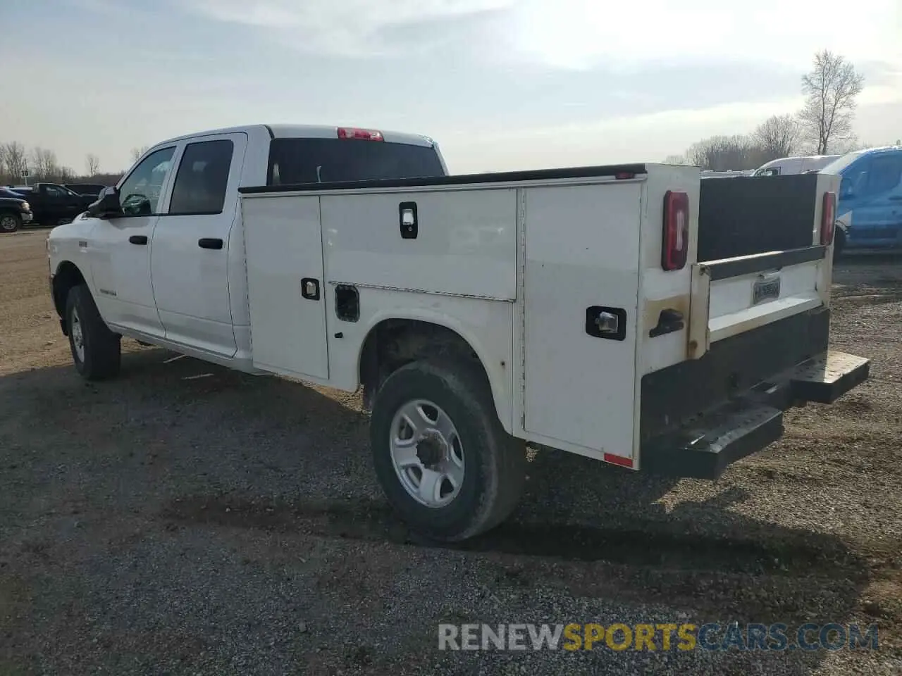 2 Photograph of a damaged car 3C7WR5HJ6KG513183 RAM 2500 2019