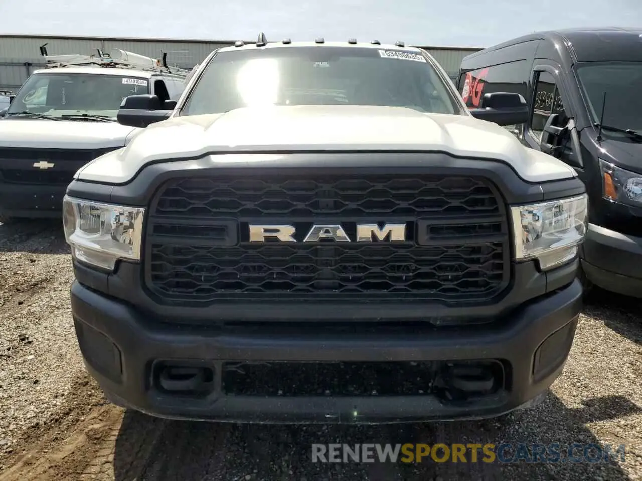 5 Photograph of a damaged car 3C7WR5HJ6KG513183 RAM 2500 2019