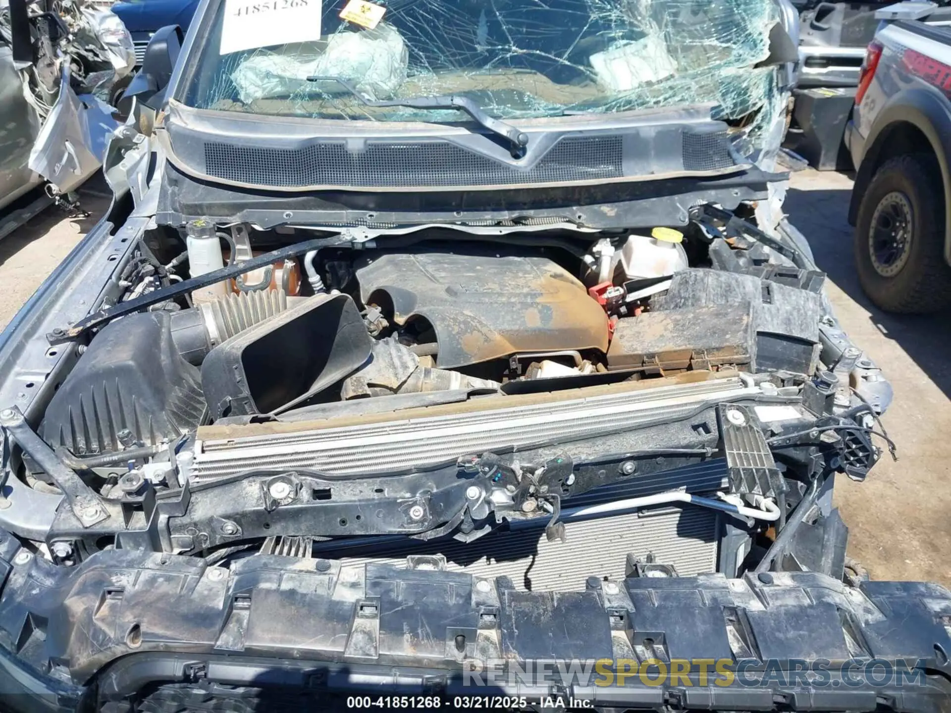 10 Photograph of a damaged car 3C6TR5EJ5LG112074 RAM 2500 2020