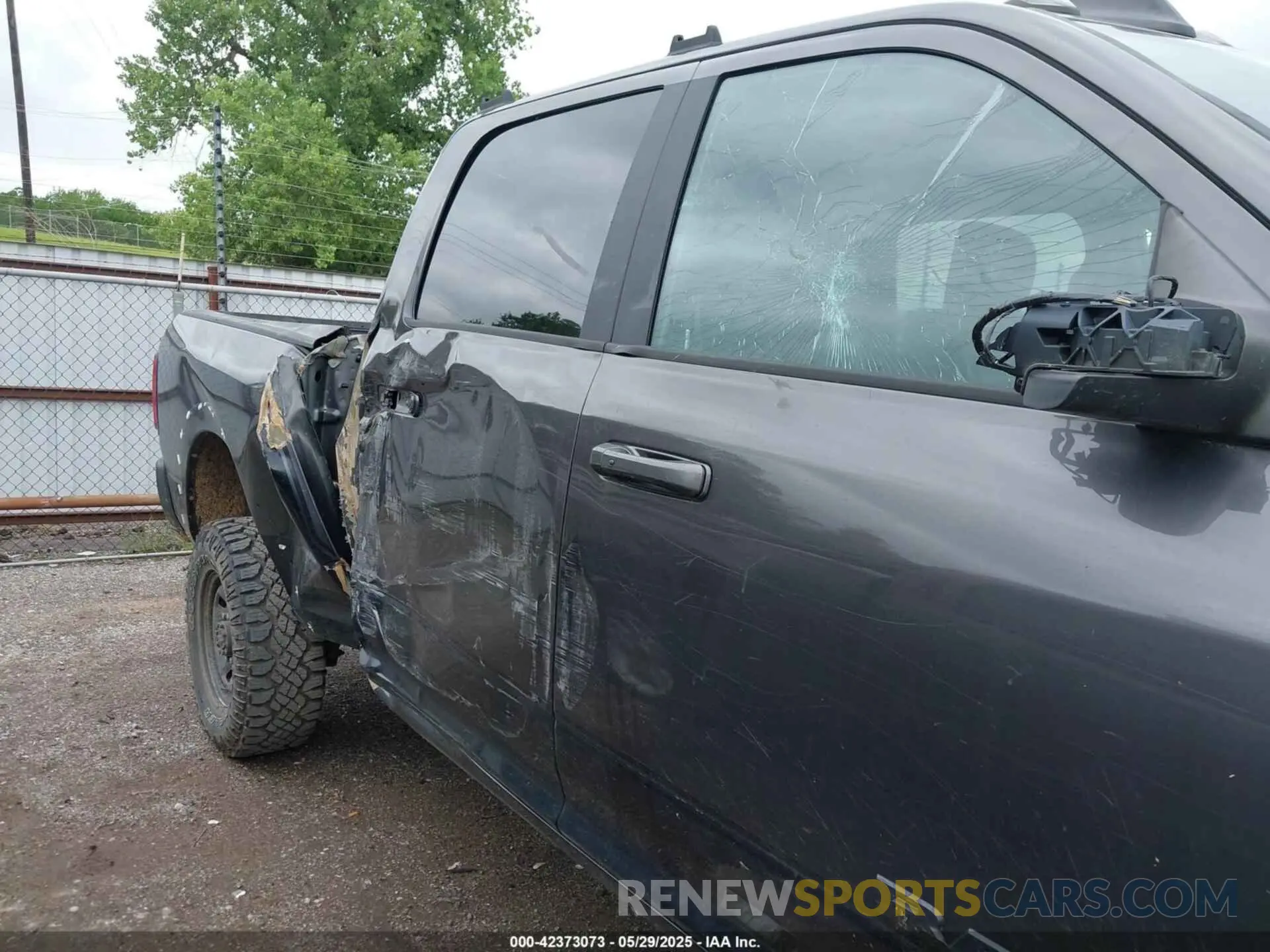 6 Photograph of a damaged car 3C6TR5EJ6LG303485 RAM 2500 2020