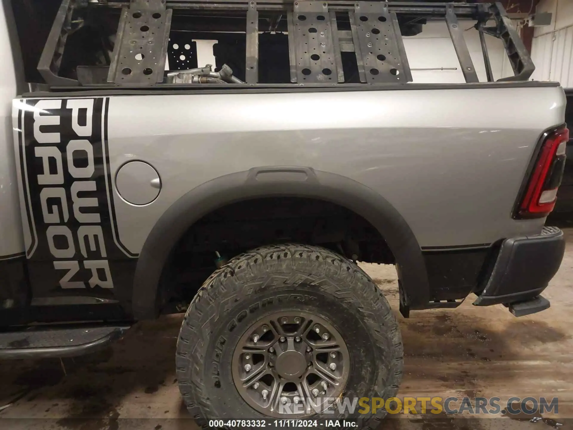 6 Photograph of a damaged car 3C6TR5EJ9LG163156 RAM 2500 2020