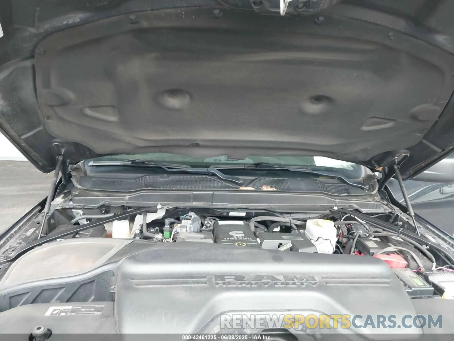 10 Photograph of a damaged car 3C6UR5CL6LG214766 RAM 2500 2020