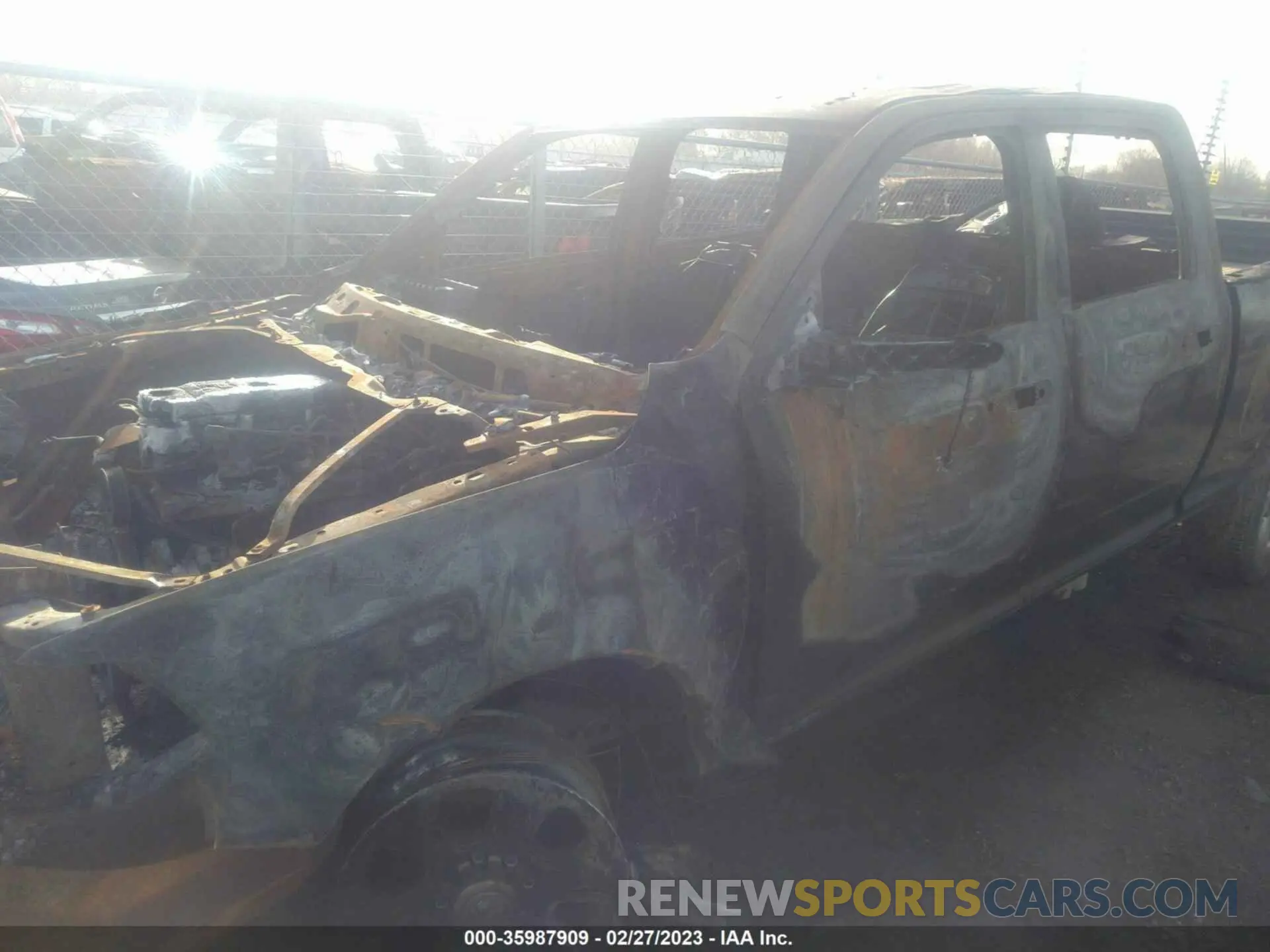 6 Photograph of a damaged car 3C6UR5CL7LG284387 RAM 2500 2020