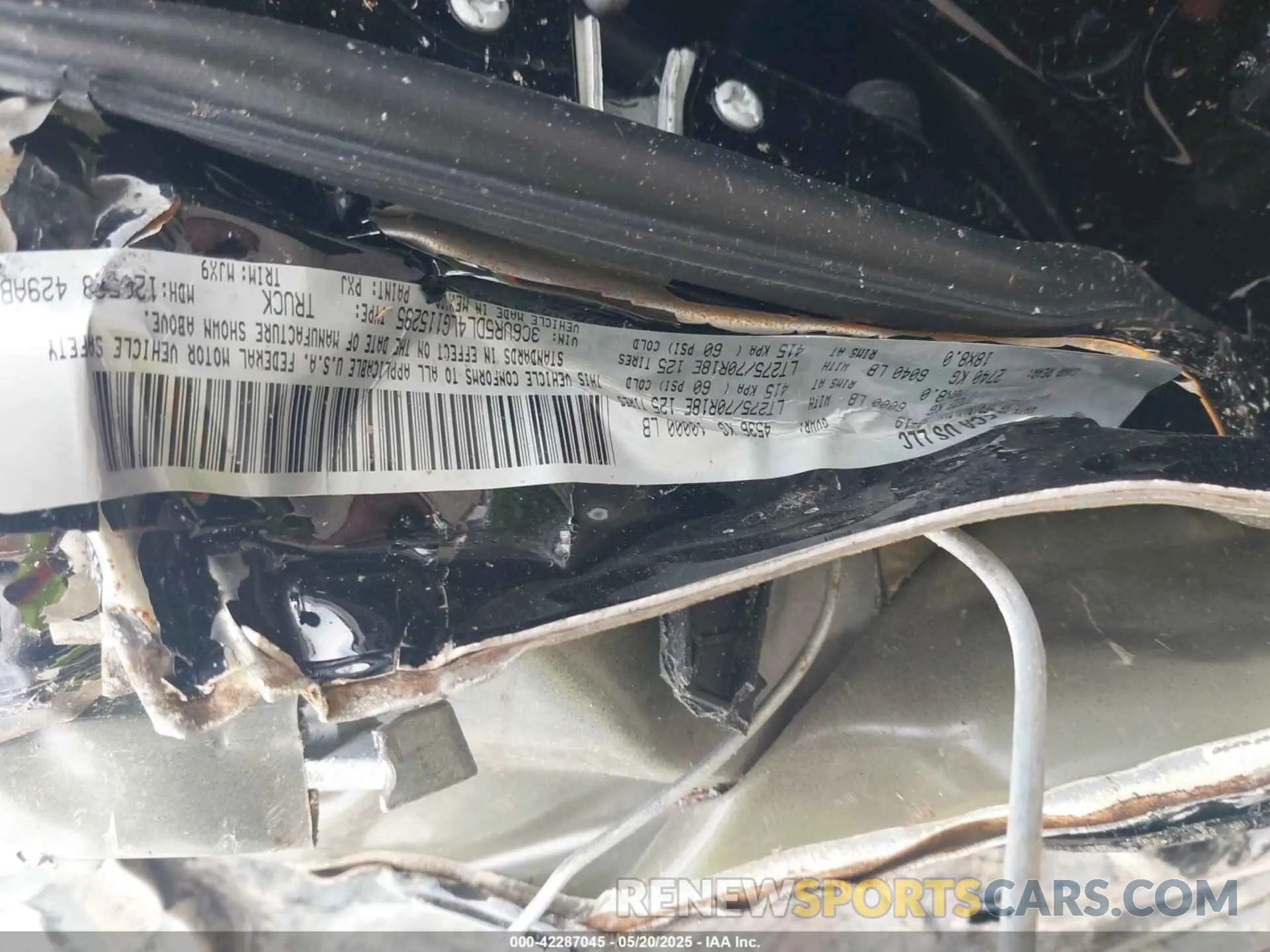 9 Photograph of a damaged car 3C6UR5DL4LG115295 RAM 2500 2020