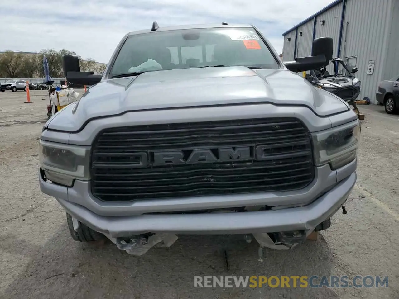 5 Photograph of a damaged car 3C6UR5FLXLG217570 RAM 2500 2020