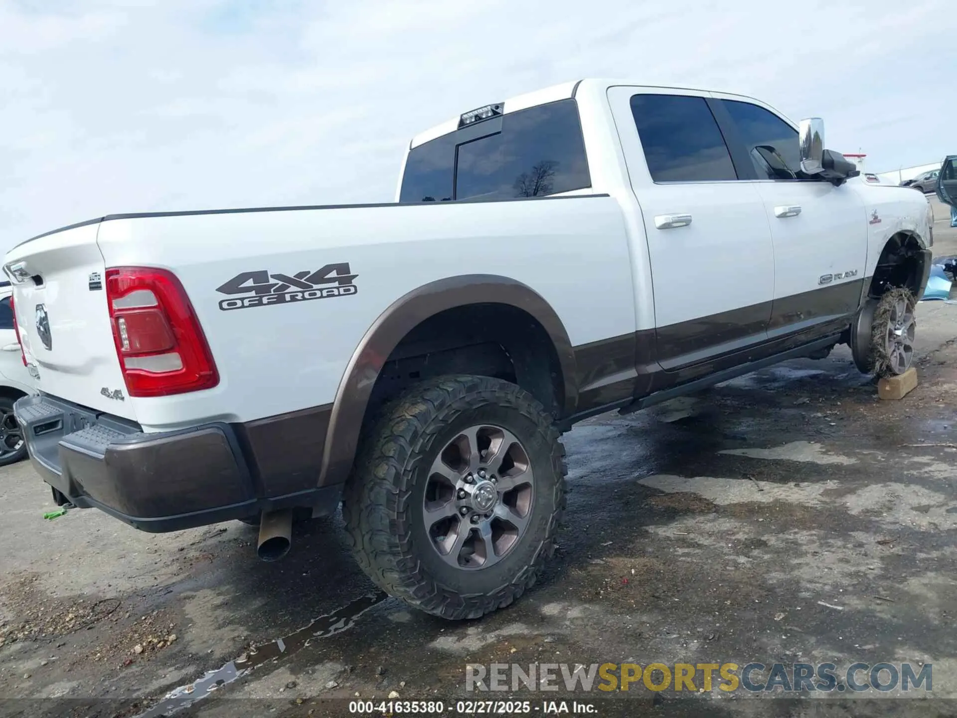 4 Photograph of a damaged car 3C6UR5GL1LG193271 RAM 2500 2020