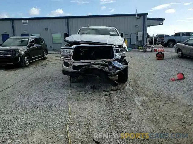 15 Photograph of a damaged car 3C6UR5HJ7LG248383 RAM 2500 2020