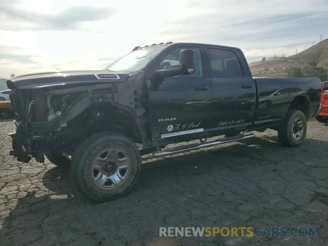 1 Photograph of a damaged car 3C6UR5HLXLG163135 RAM 2500 2020