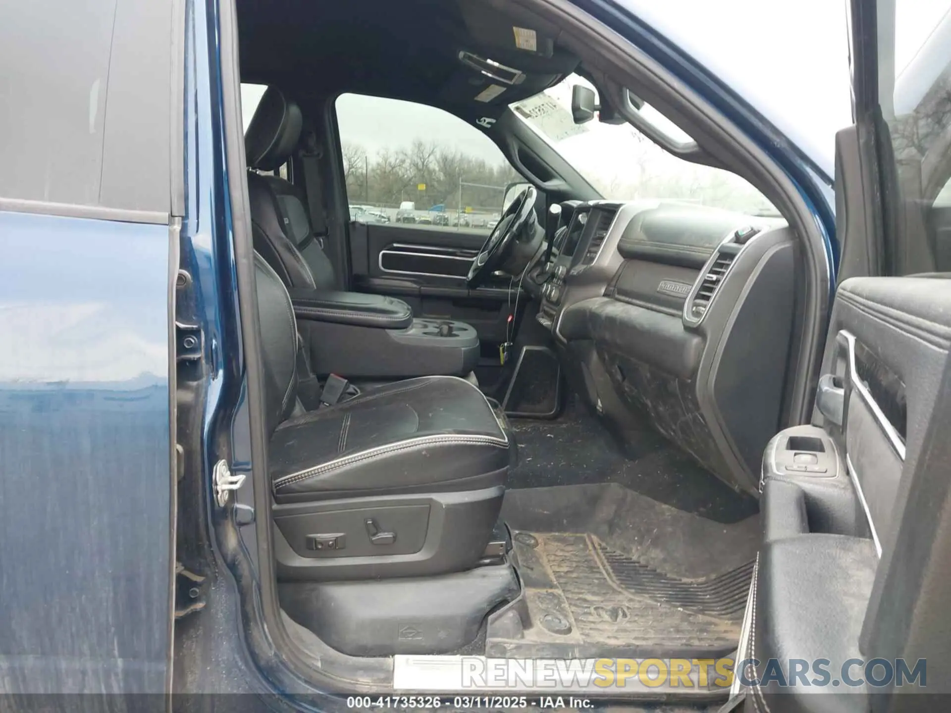 5 Photograph of a damaged car 3C6UR5KL5LG267556 RAM 2500 2020