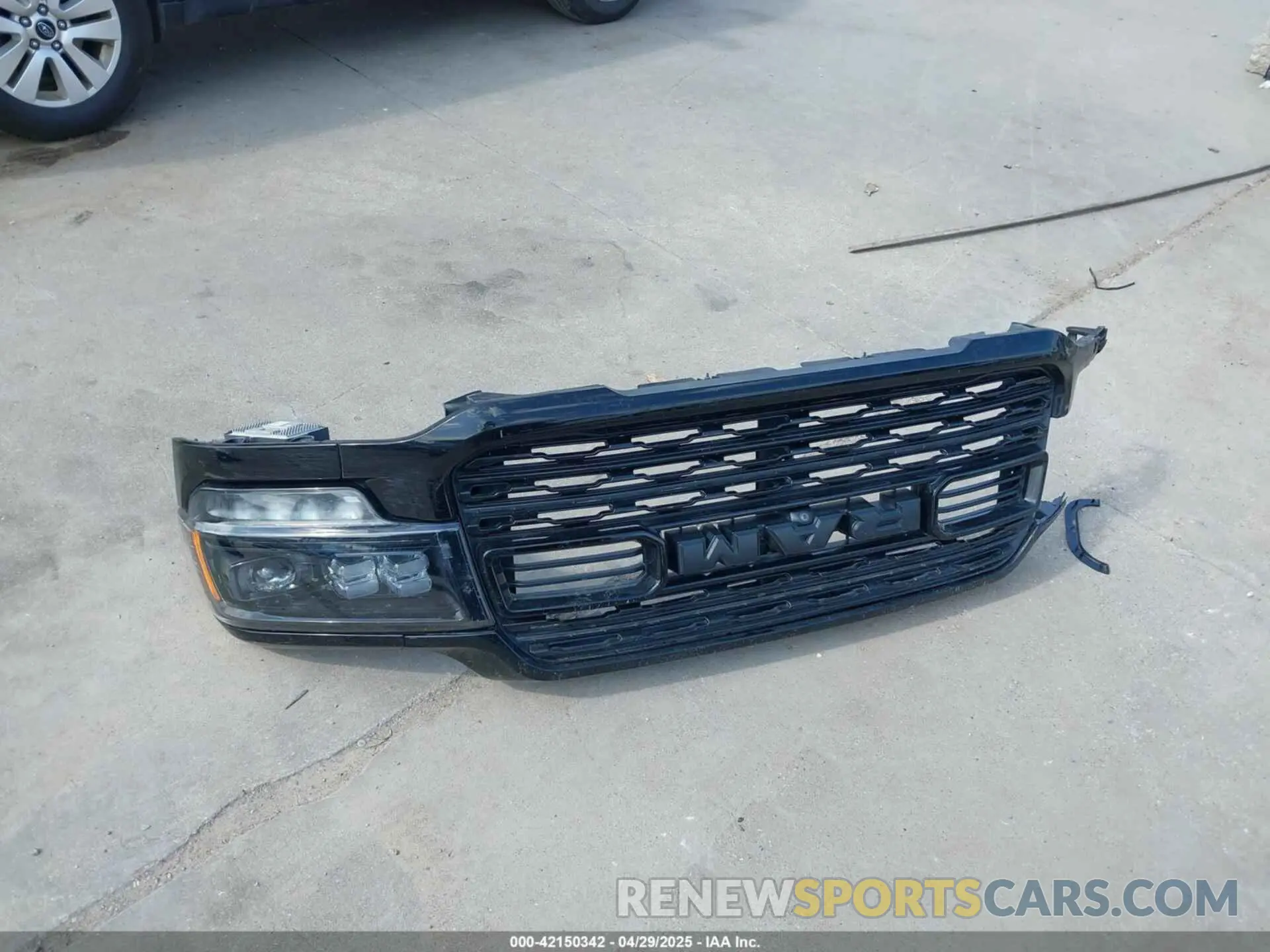 12 Photograph of a damaged car 3C6UR5SL1LG213509 RAM 2500 2020