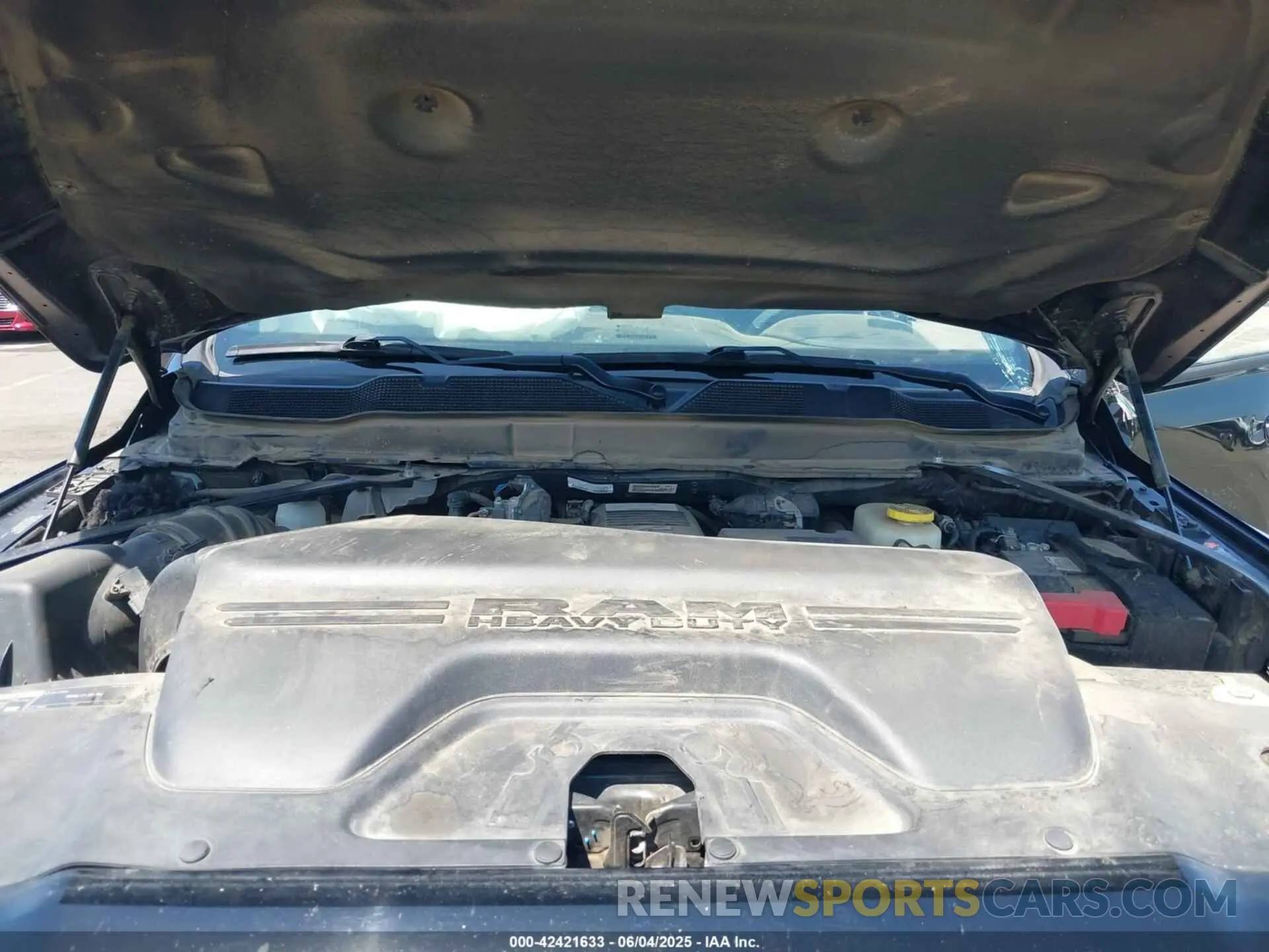 10 Photograph of a damaged car 3C6UR5SL8LG286098 RAM 2500 2020