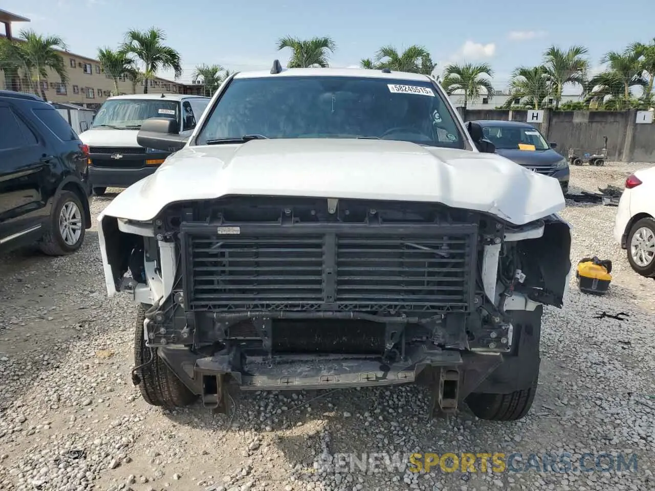 5 Photograph of a damaged car 3C6MR4AJ3MG541641 RAM 2500 2021