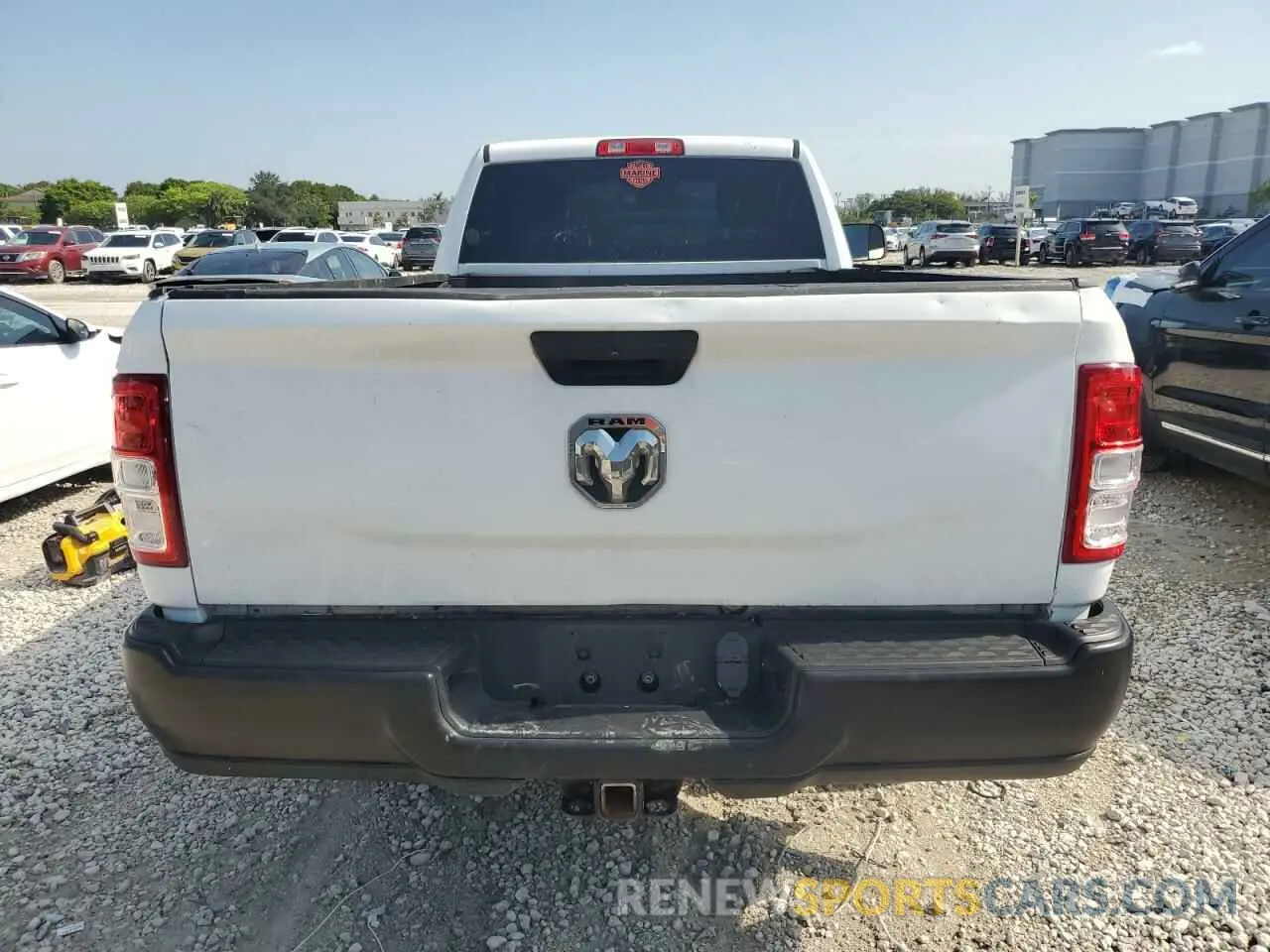 6 Photograph of a damaged car 3C6MR4AJ3MG541641 RAM 2500 2021