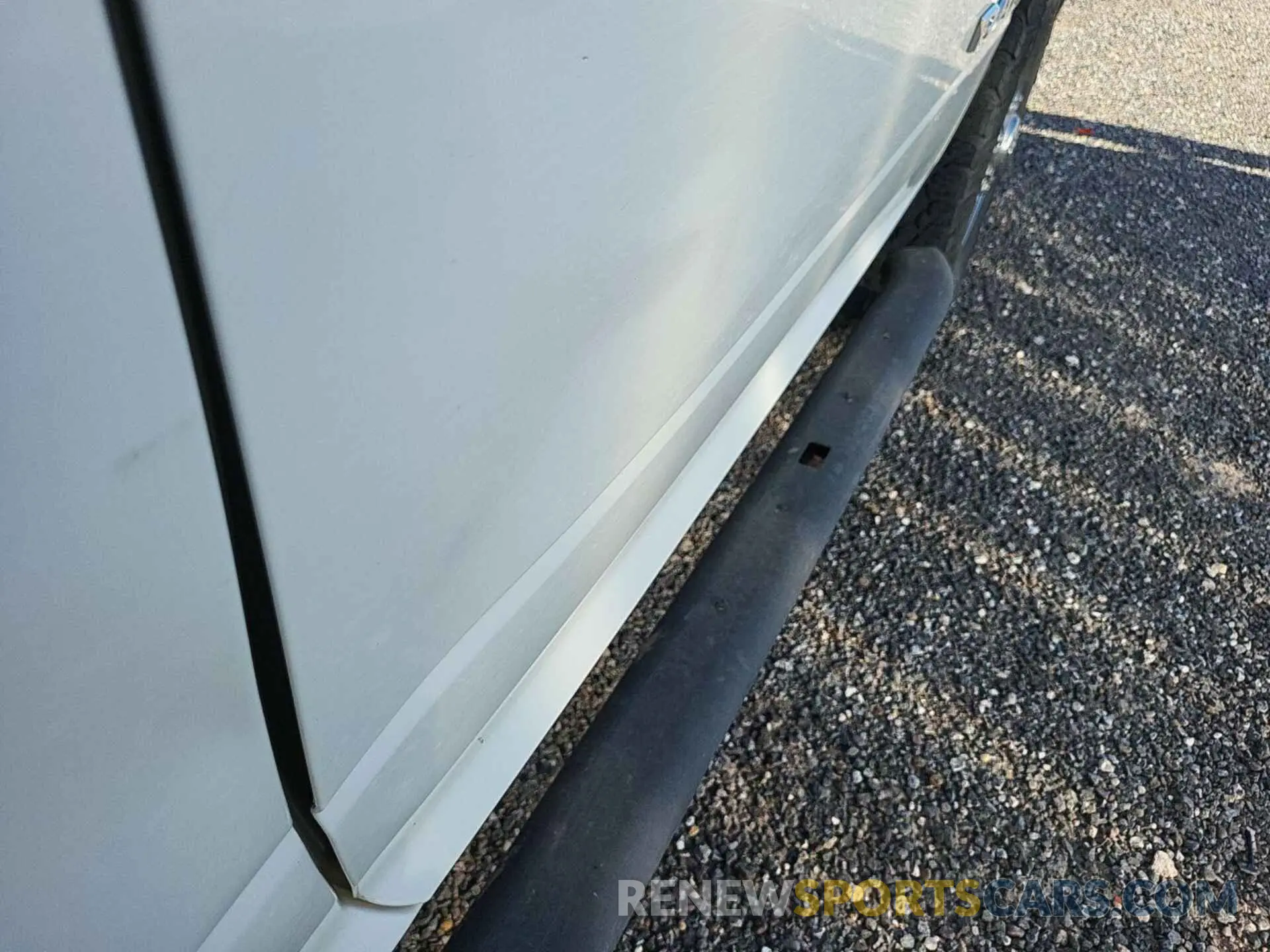 15 Photograph of a damaged car 3C6MR5AJ8MG611026 RAM 2500 2021