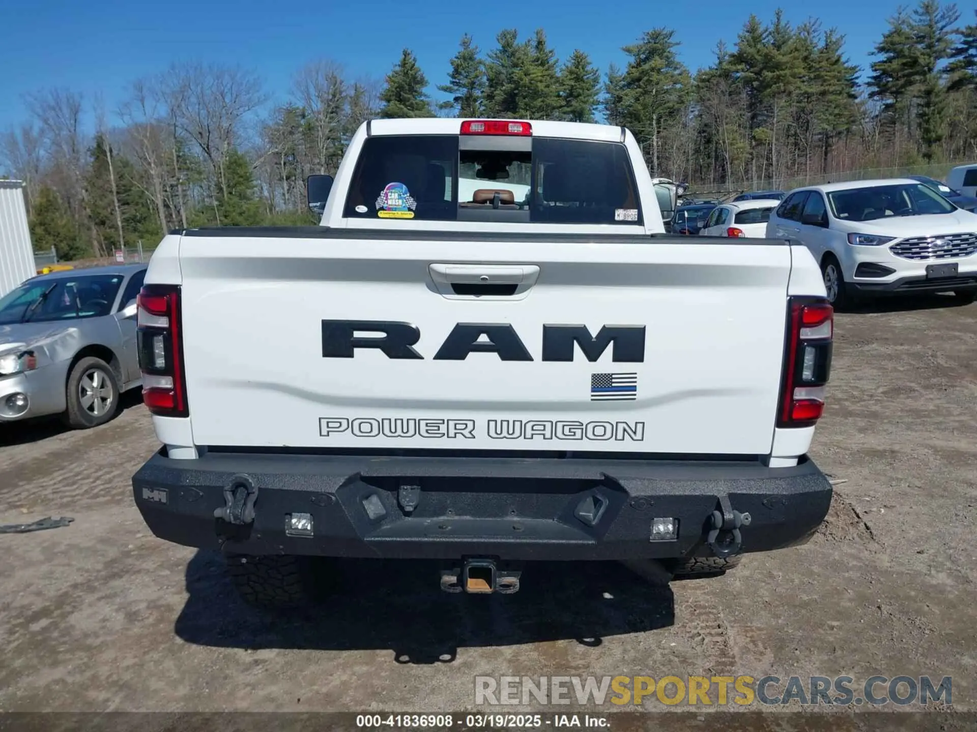 17 Photograph of a damaged car 3C6TR5EJ7MG658697 RAM 2500 2021