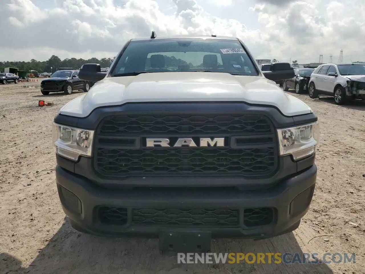 5 Photograph of a damaged car 3C6UR4HJ6MG501060 RAM 2500 2021