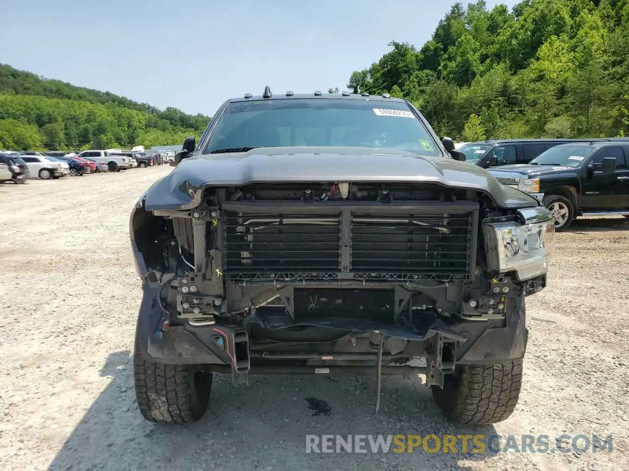 5 Photograph of a damaged car 3C6UR5CJ0MG558223 RAM 2500 2021
