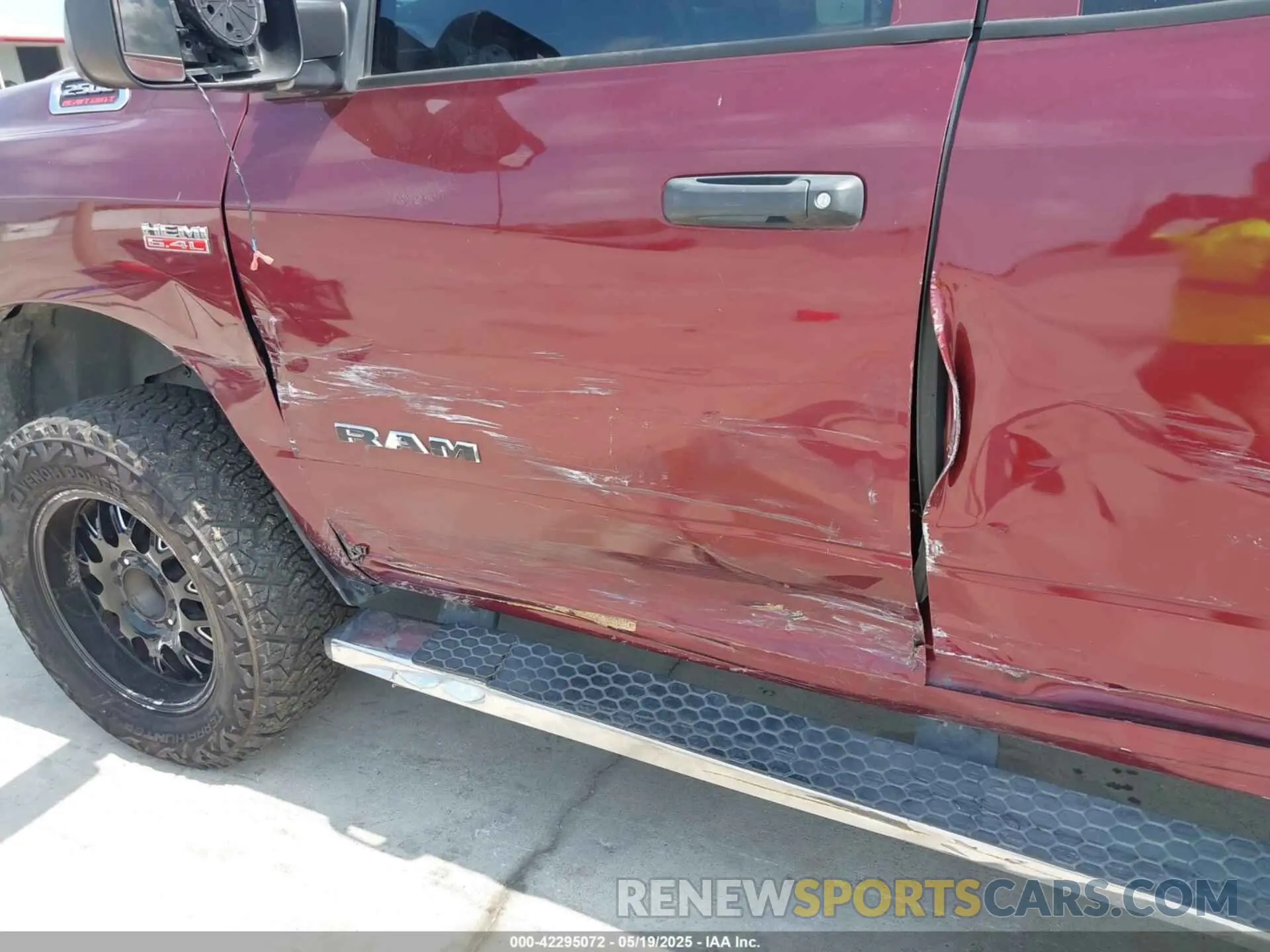 17 Photograph of a damaged car 3C6UR5CJ2MG502977 RAM 2500 2021