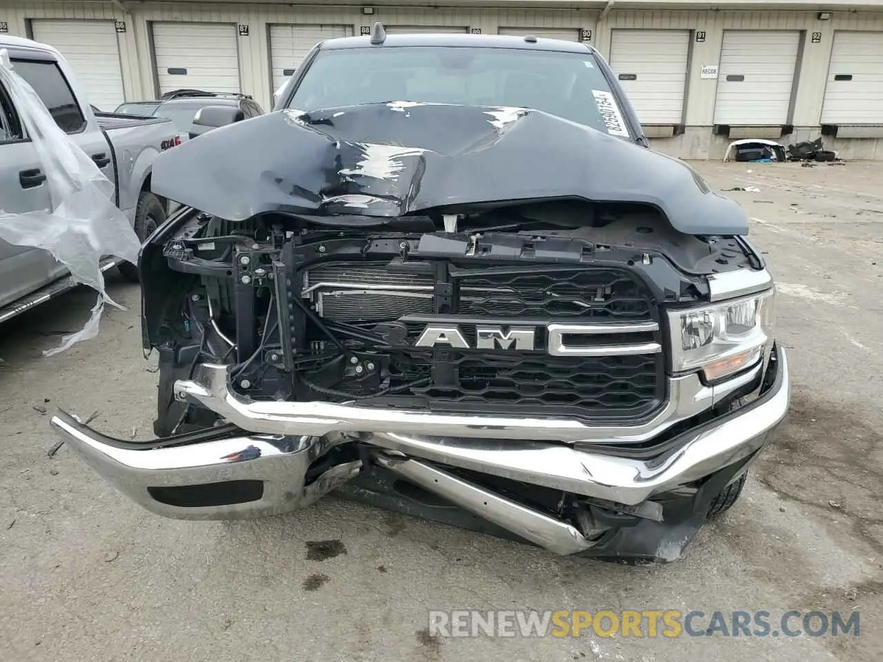5 Photograph of a damaged car 3C6UR5CJ2MG561219 RAM 2500 2021