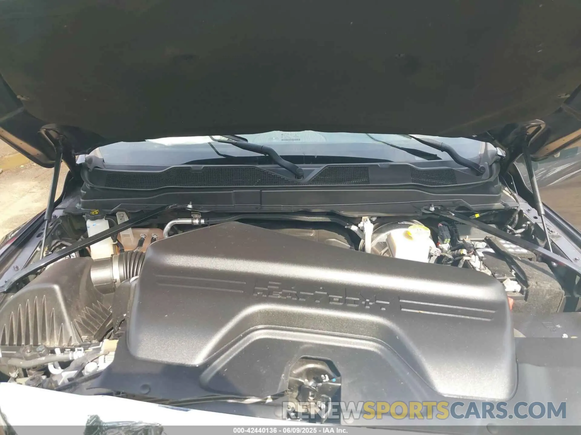 10 Photograph of a damaged car 3C6UR5CJ3MG697813 RAM 2500 2021