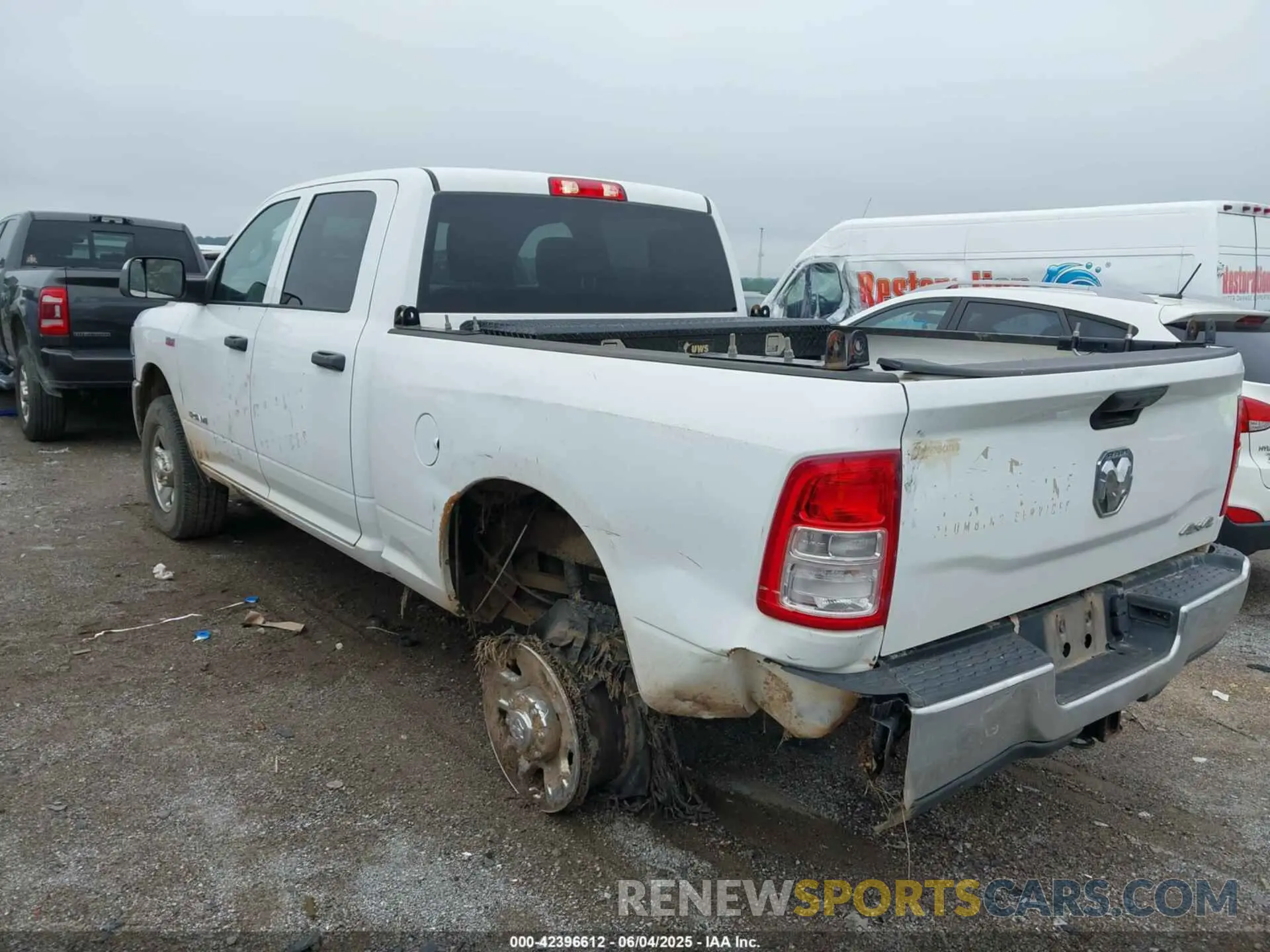 3 Photograph of a damaged car 3C6UR5CJ9MG532722 RAM 2500 2021