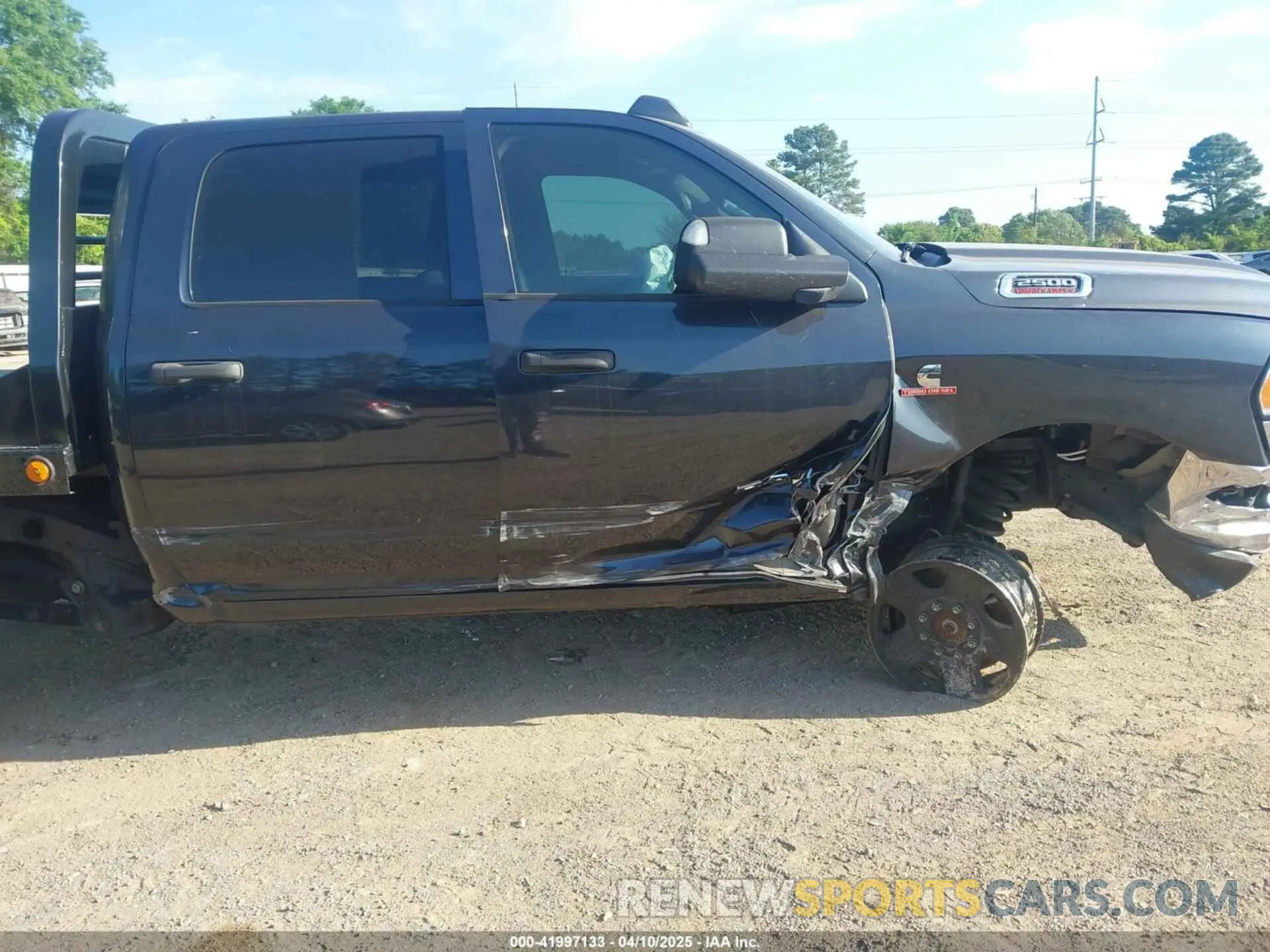 6 Photograph of a damaged car 3C6UR5CL4MG655572 RAM 2500 2021