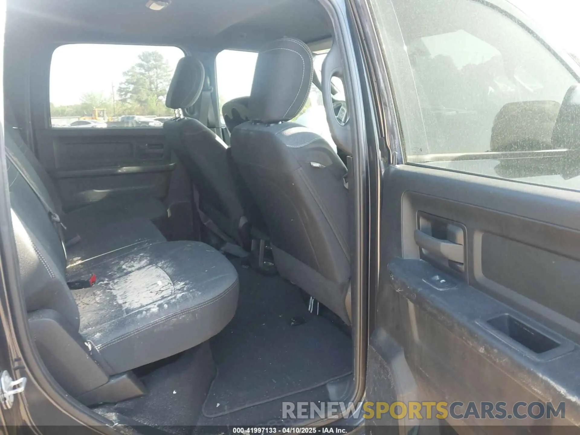 8 Photograph of a damaged car 3C6UR5CL4MG655572 RAM 2500 2021