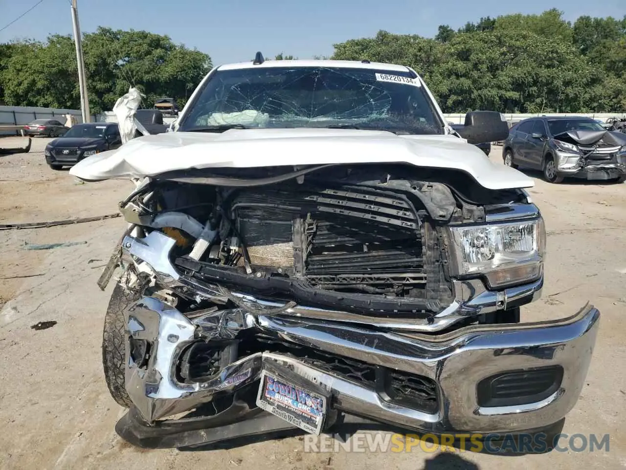 5 Photograph of a damaged car 3C6UR5DJ3MG674384 RAM 2500 2021