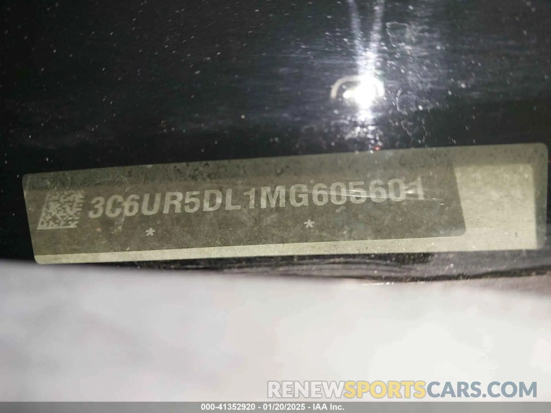 9 Photograph of a damaged car 3C6UR5DL1MG605601 RAM 2500 2021