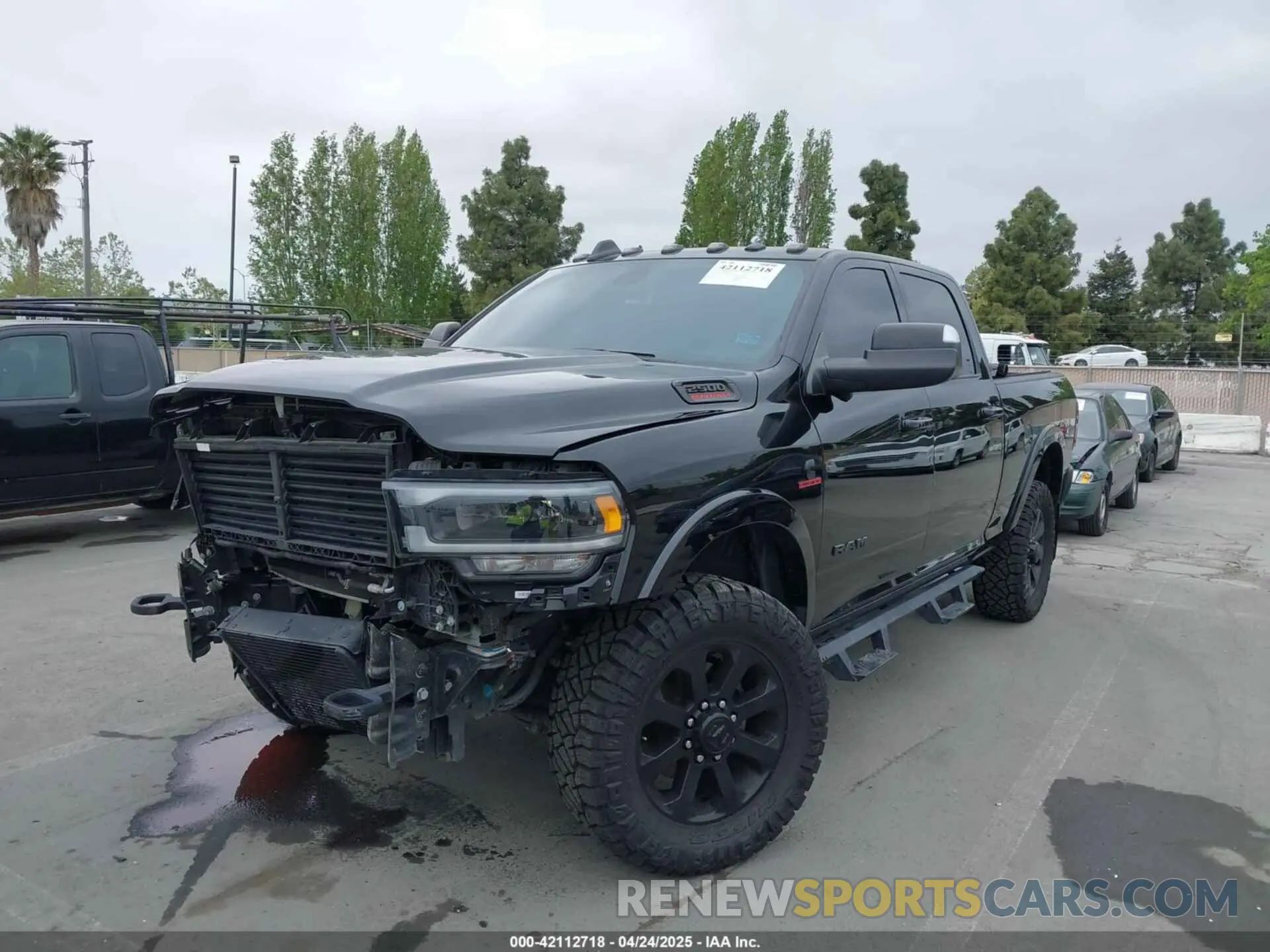 6 Photograph of a damaged car 3C6UR5FL0MG502845 RAM 2500 2021