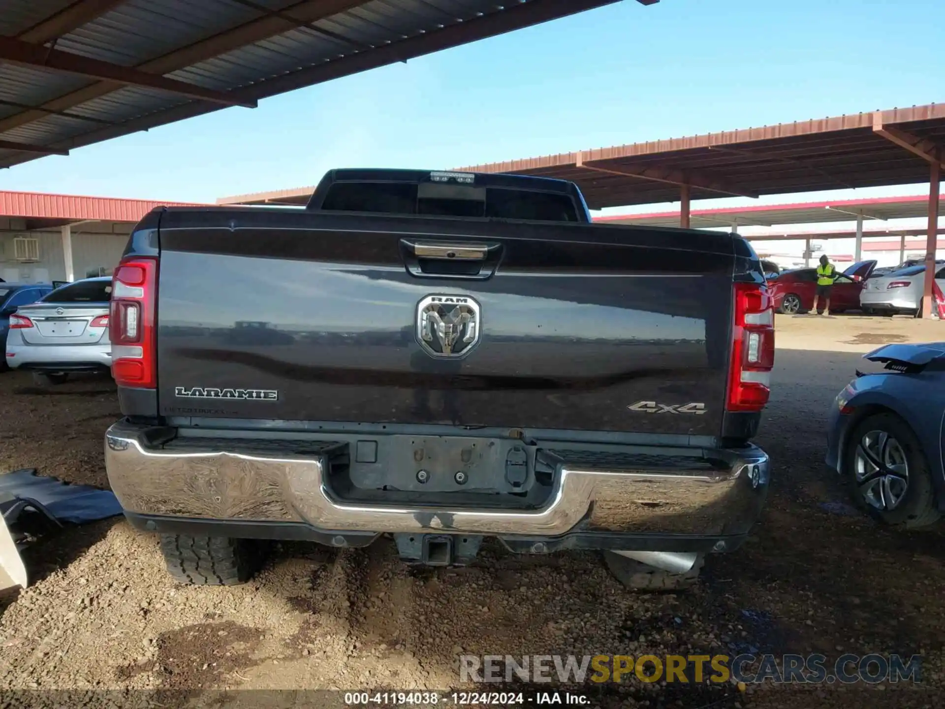 16 Photograph of a damaged car 3C6UR5FL0MG659582 RAM 2500 2021