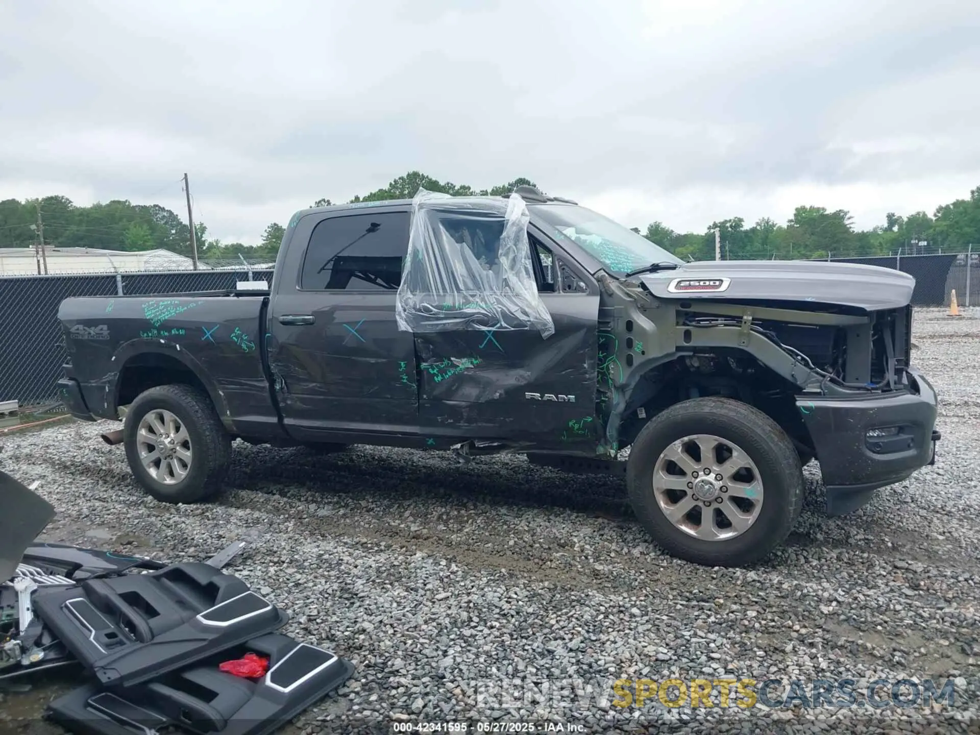 14 Photograph of a damaged car 3C6UR5FL1MG561600 RAM 2500 2021