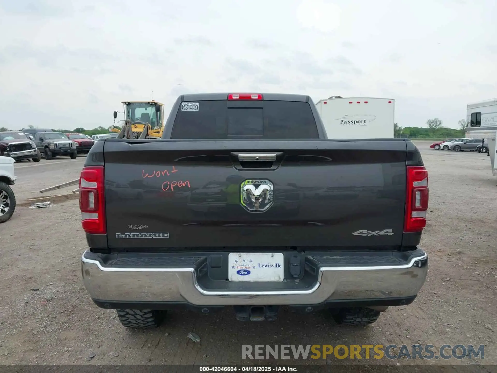 16 Photograph of a damaged car 3C6UR5FL7MG612467 RAM 2500 2021
