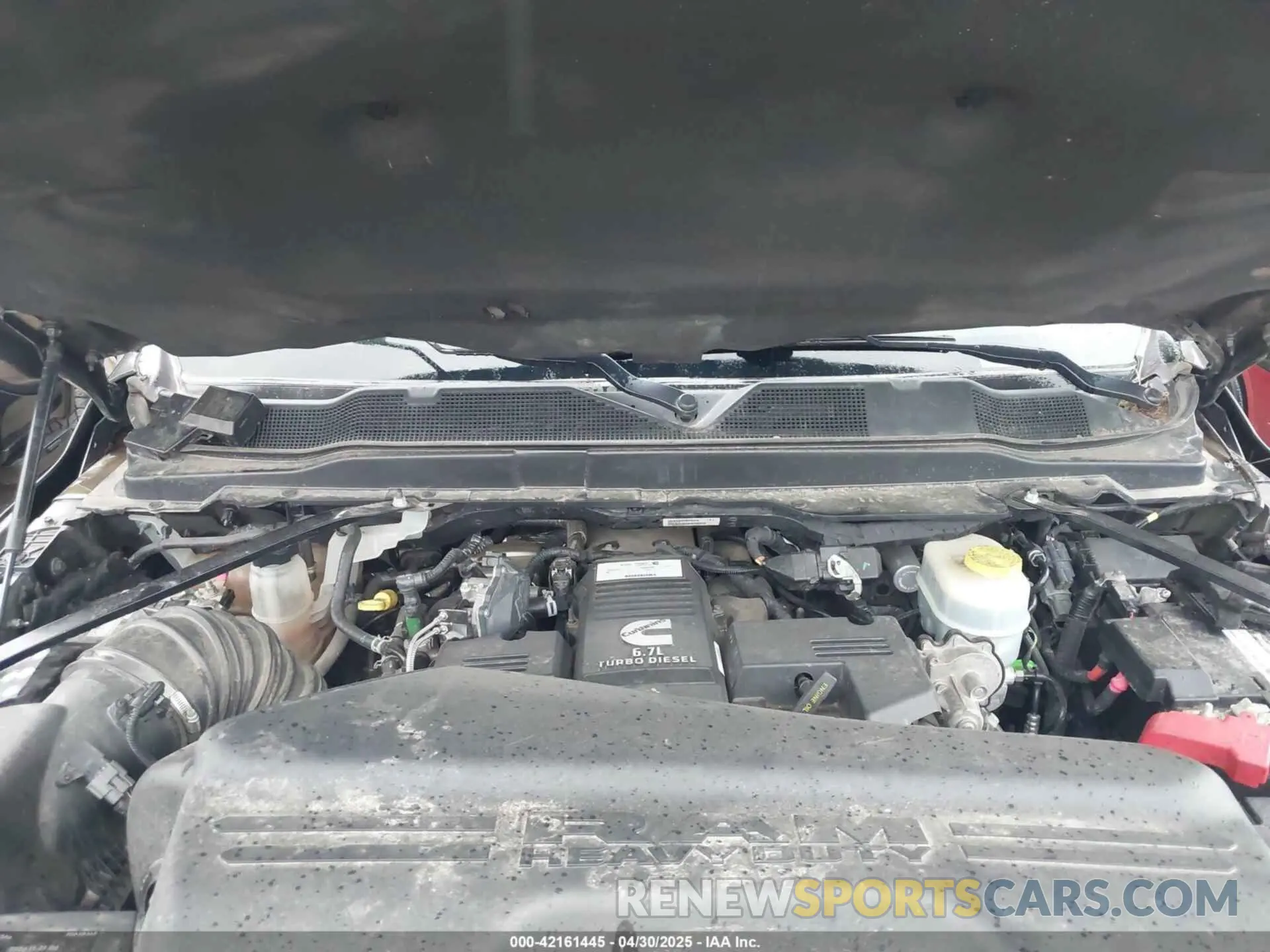 10 Photograph of a damaged car 3C6UR5FLXMG590626 RAM 2500 2021