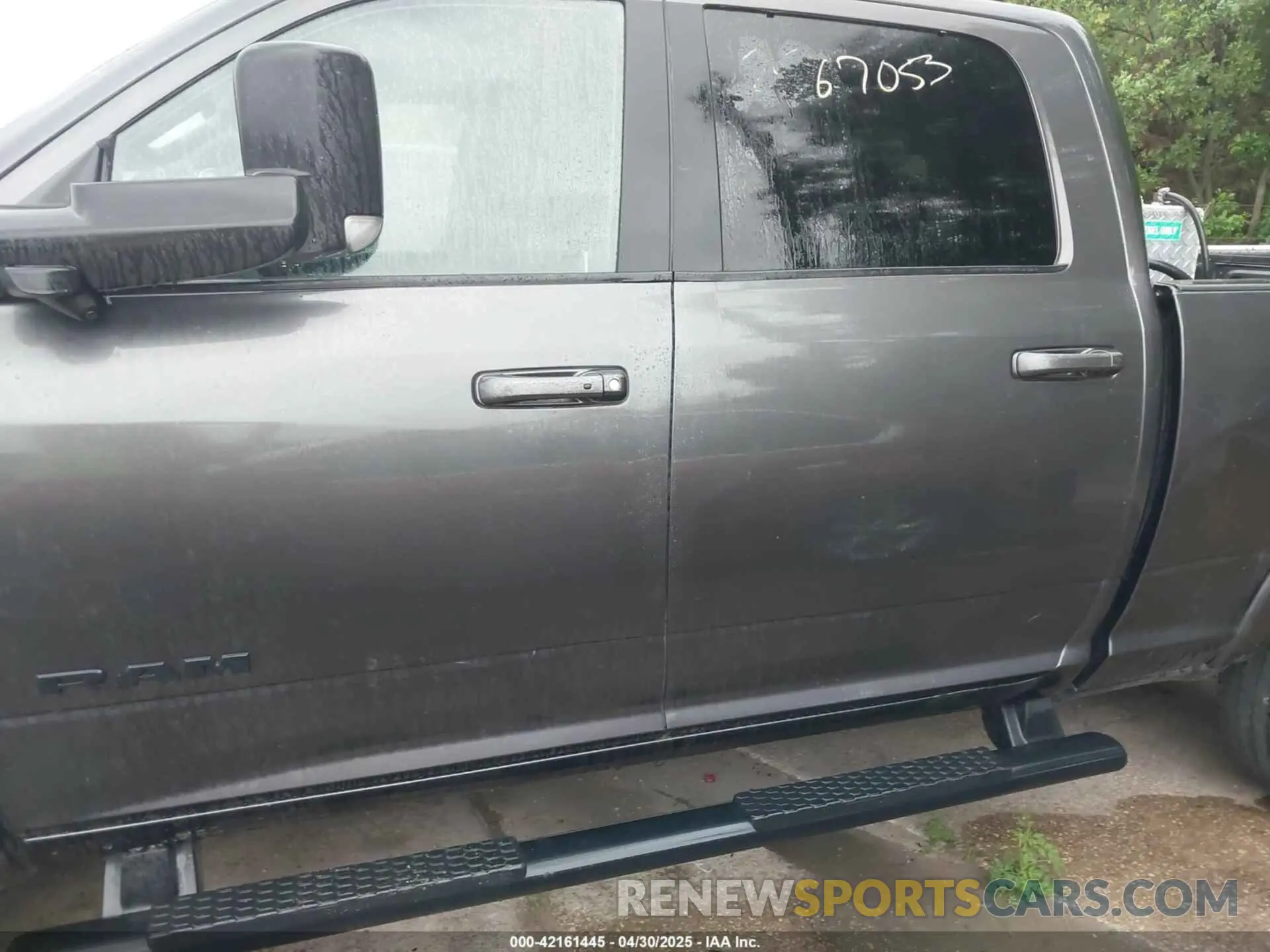13 Photograph of a damaged car 3C6UR5FLXMG590626 RAM 2500 2021