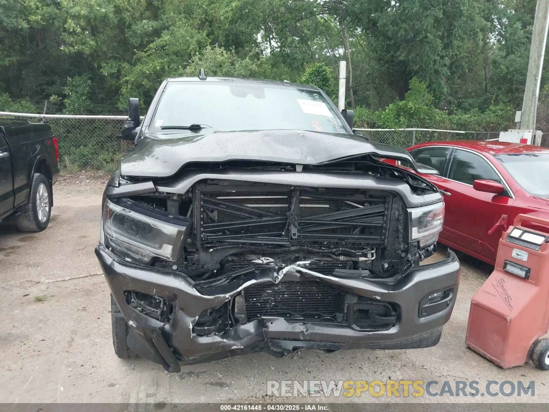 6 Photograph of a damaged car 3C6UR5FLXMG590626 RAM 2500 2021