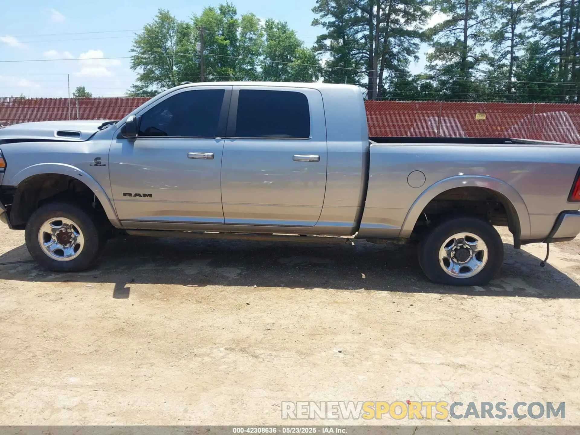 15 Photograph of a damaged car 3C6UR5NL2MG509717 RAM 2500 2021
