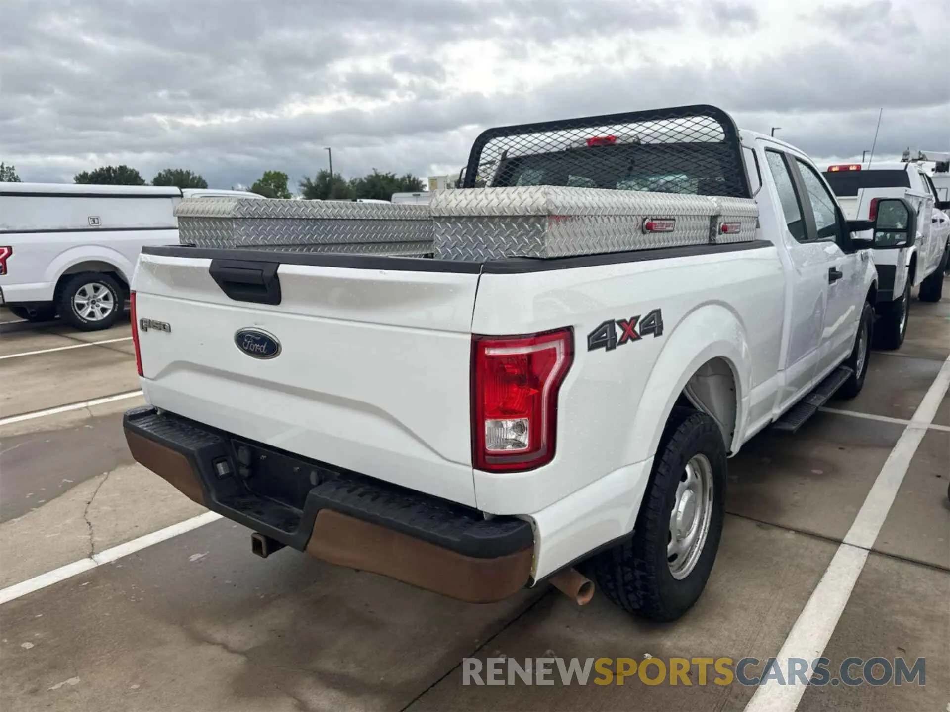 16 Photograph of a damaged car 3C7WR5HJ2MG645313 RAM 2500 2021