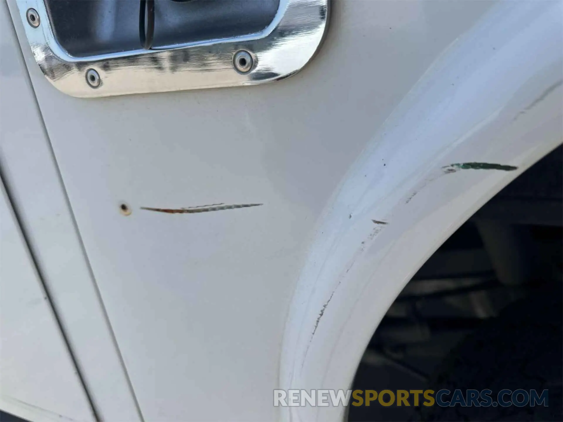 17 Photograph of a damaged car 3C7WR5HJ2MG645313 RAM 2500 2021