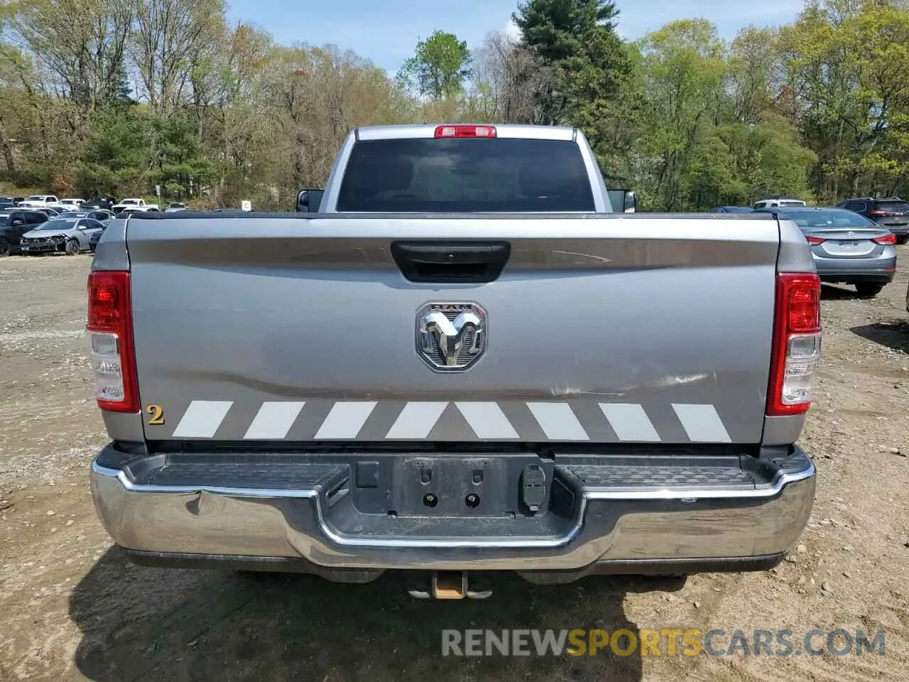 6 Photograph of a damaged car 3C6MR5AJ6NG418830 RAM 2500 2022