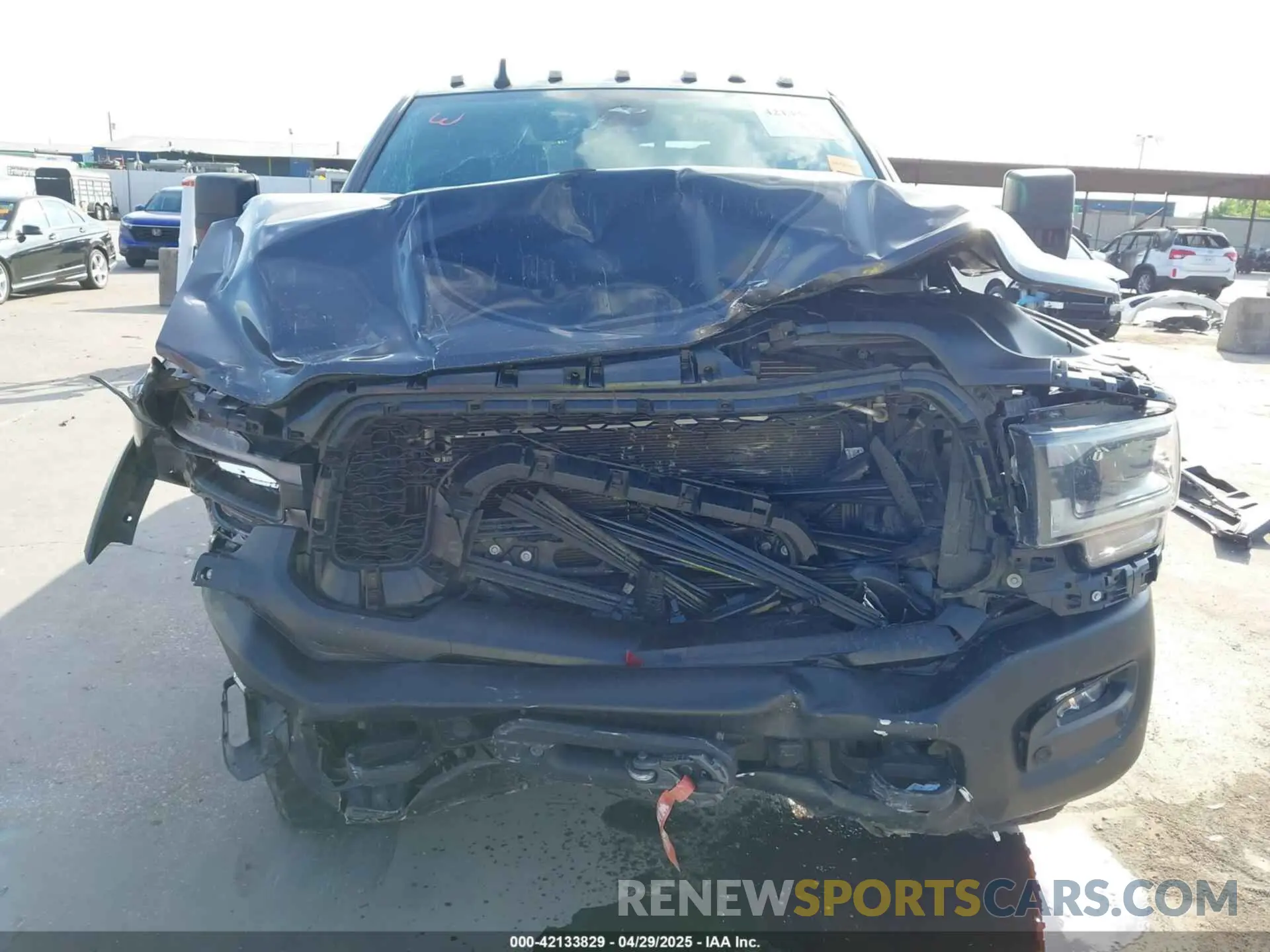 19 Photograph of a damaged car 3C6TR5EJ4NG249641 RAM 2500 2022